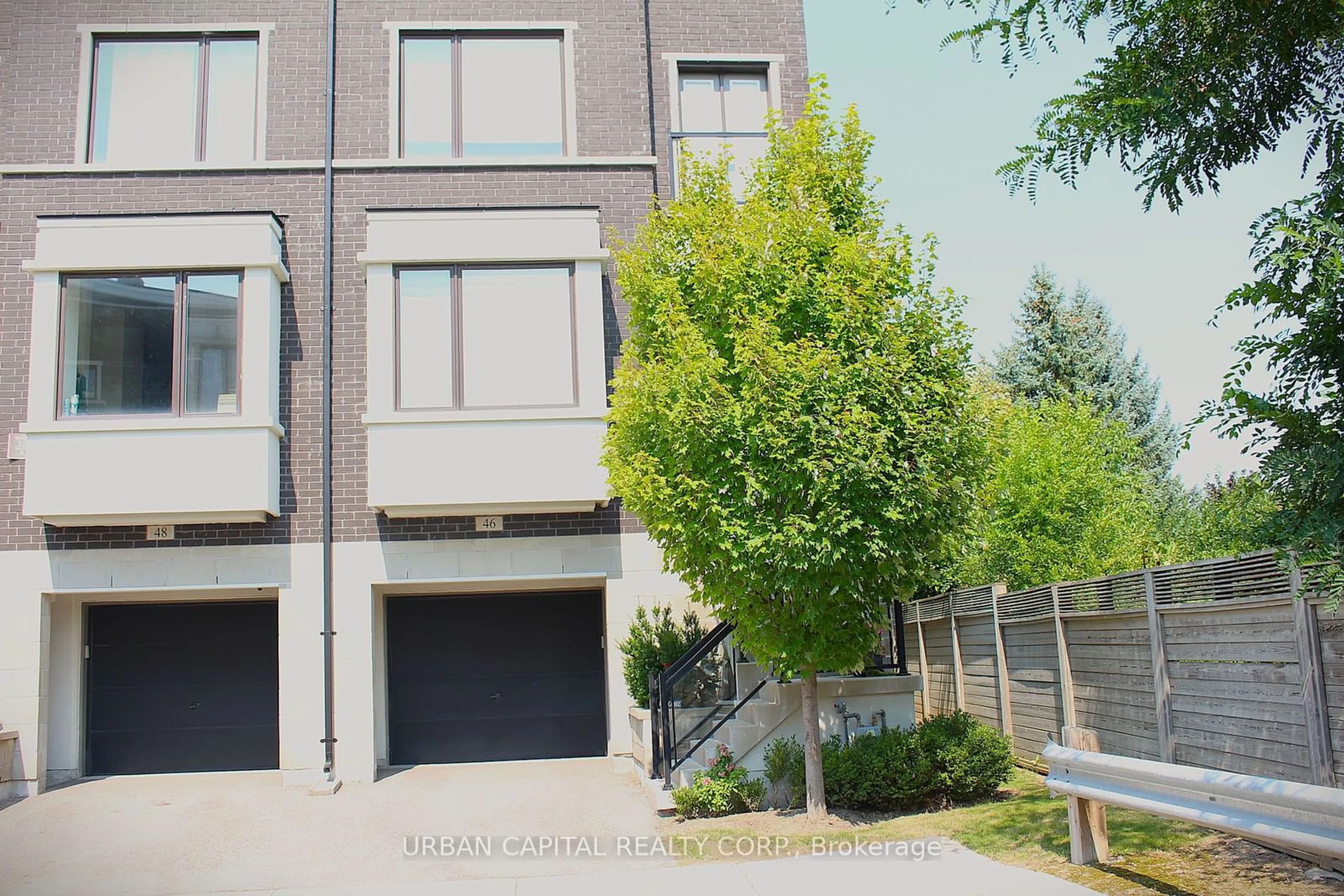 A pic from exterior of the house or condo, the street view for 46 Genuine Lane, Richmond Hill Ontario L4B 0E5