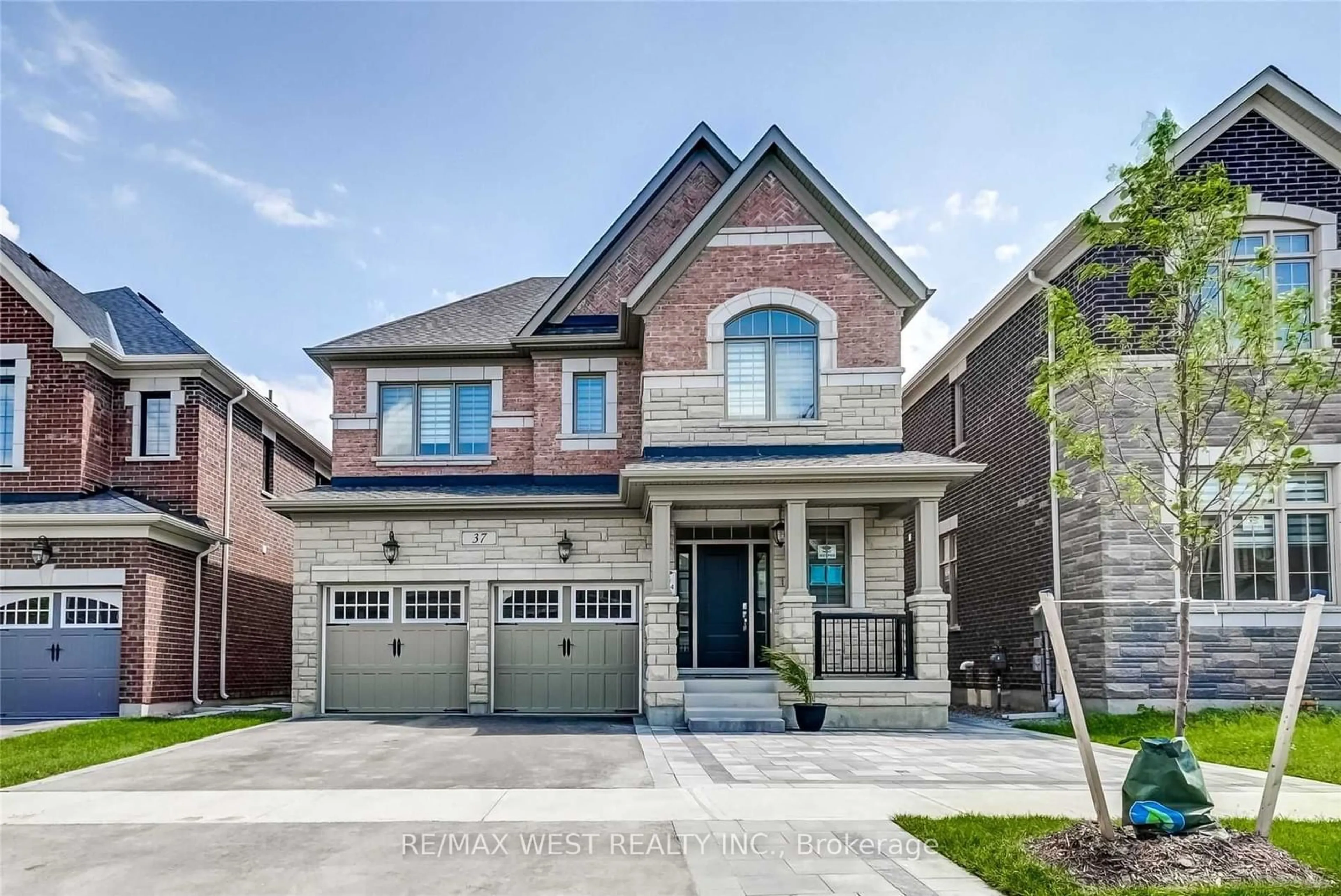 Home with brick exterior material for 37 Chorus Cres, Vaughan Ontario L4H 4W3