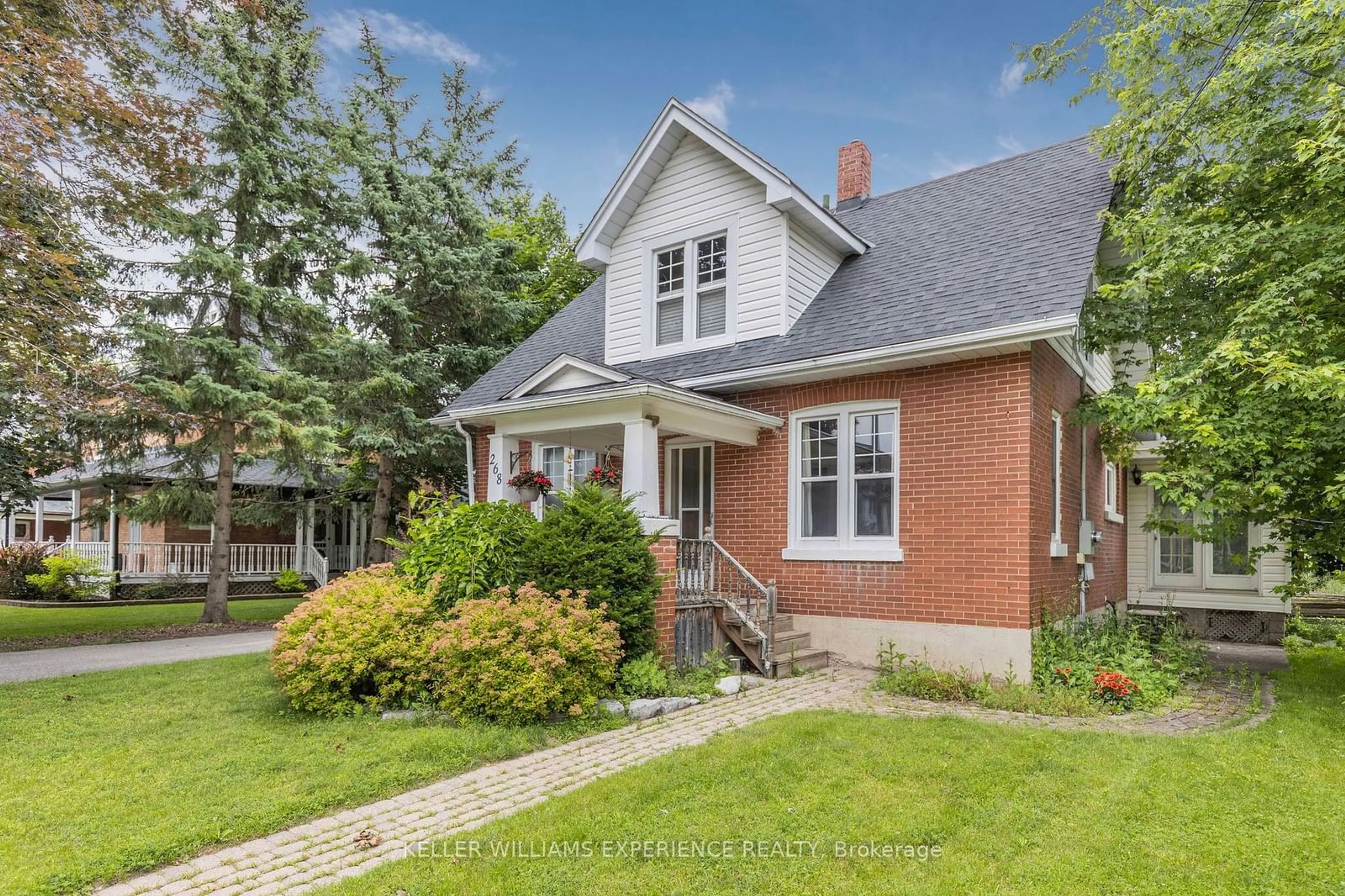 Frontside or backside of a home, cottage for 268 Barrie St, Essa Ontario L0L 2N0