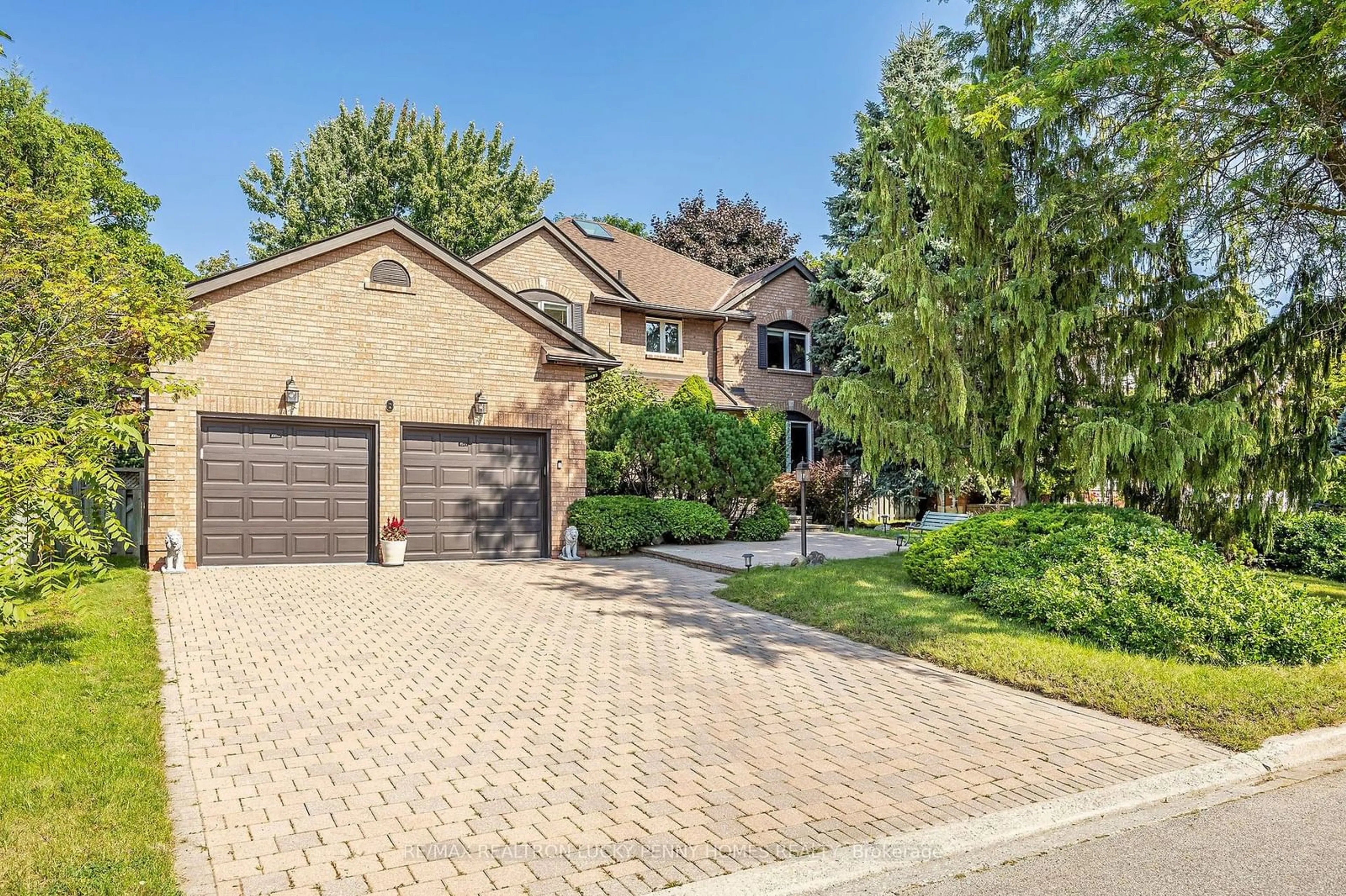 Home with brick exterior material for 8 Calderbridge Cres, Markham Ontario L3R 9M8