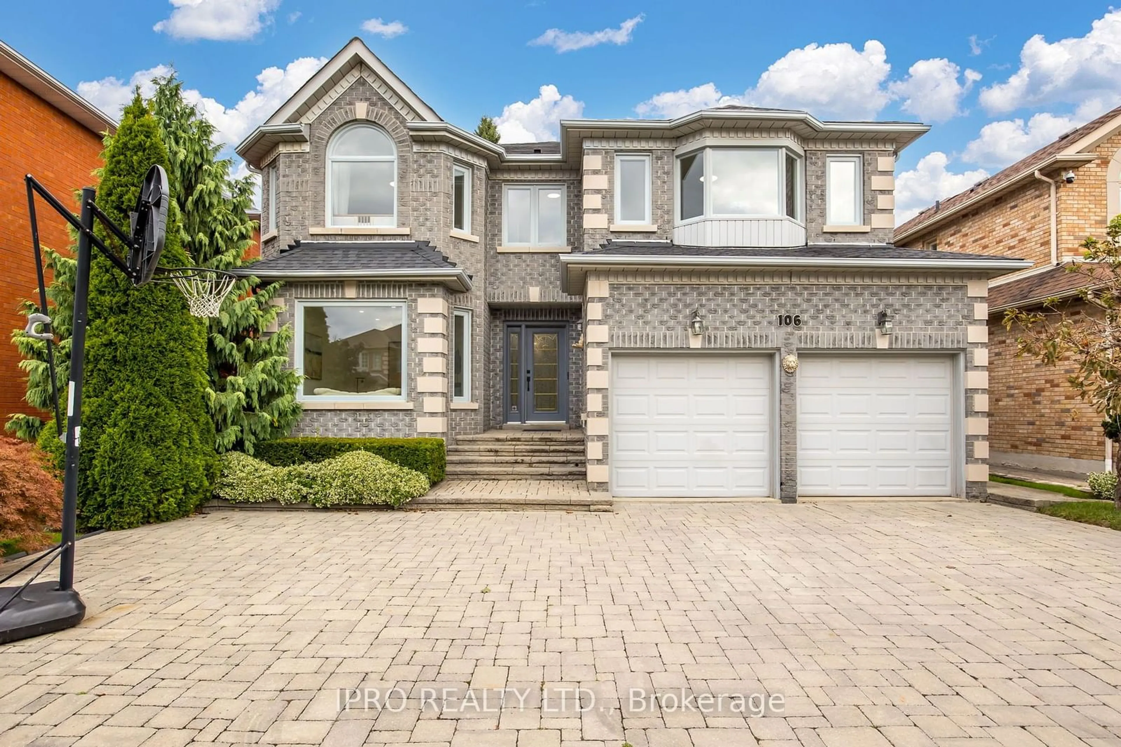 Home with brick exterior material for 106 Hidden Trail Ave, Richmond Hill Ontario L4C 0H1