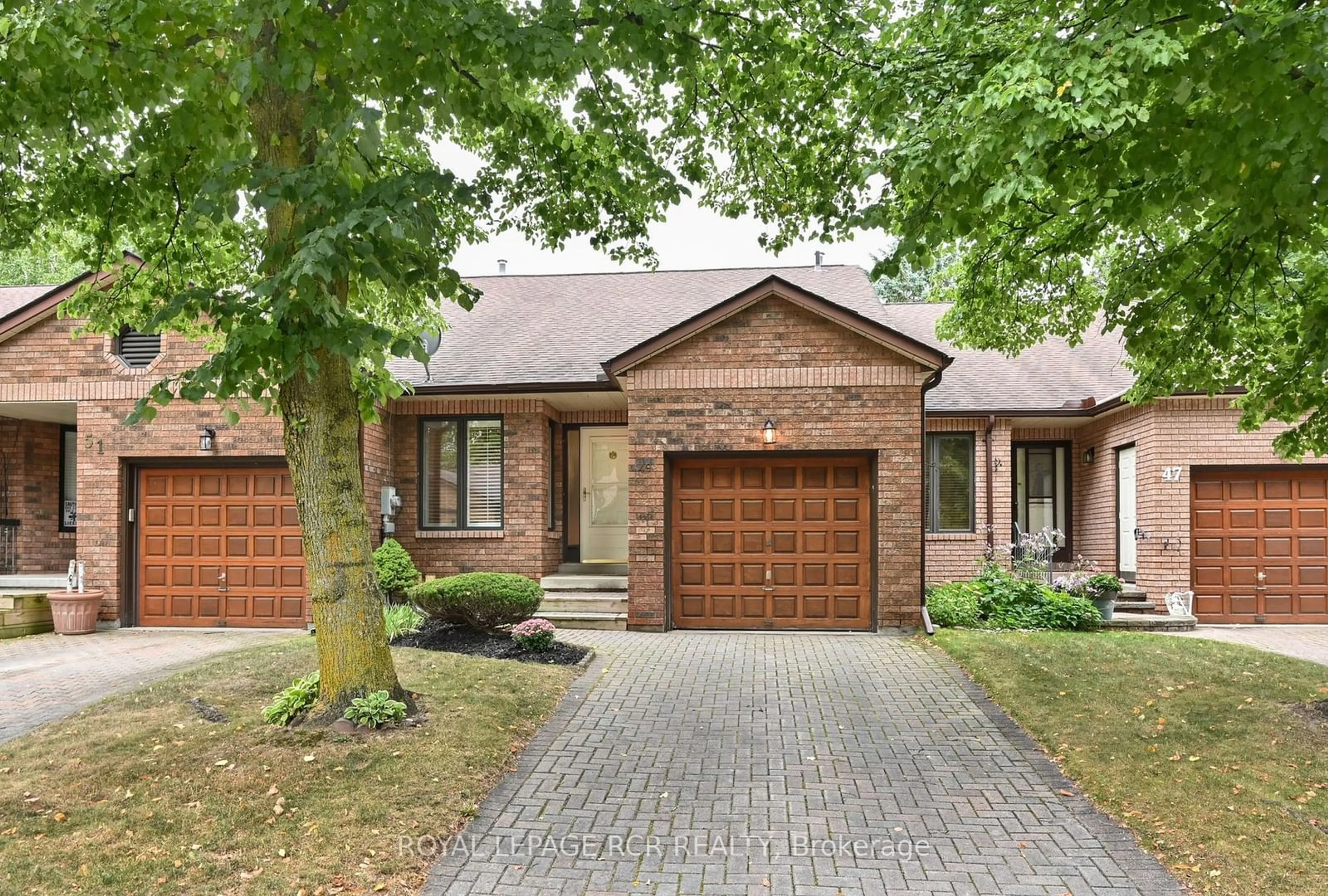 Home with brick exterior material for 49 Green Briar Rd, New Tecumseth Ontario L9R 1R6