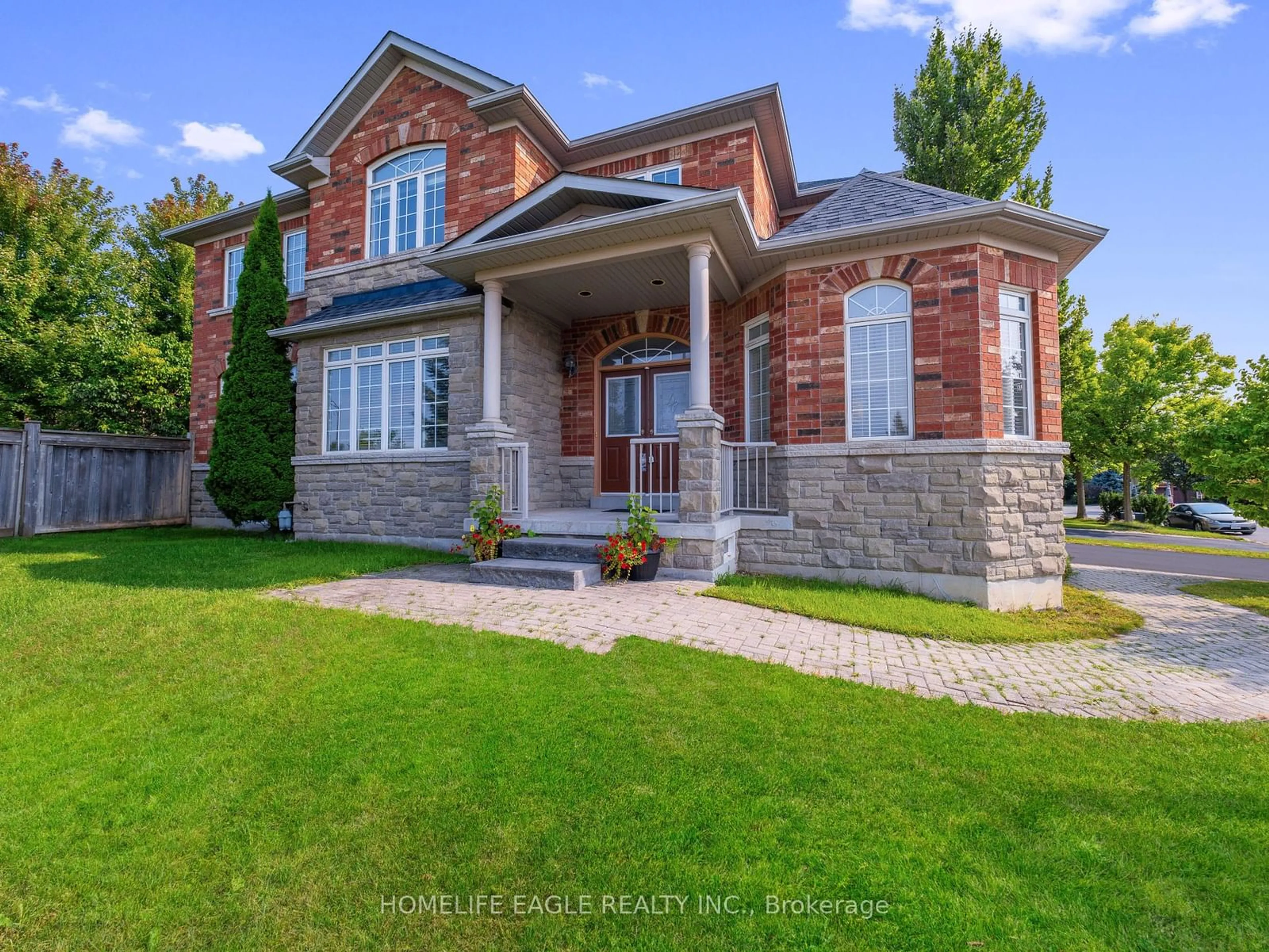 Home with brick exterior material for 47 Hartwell Way, Aurora Ontario L4G 7X4