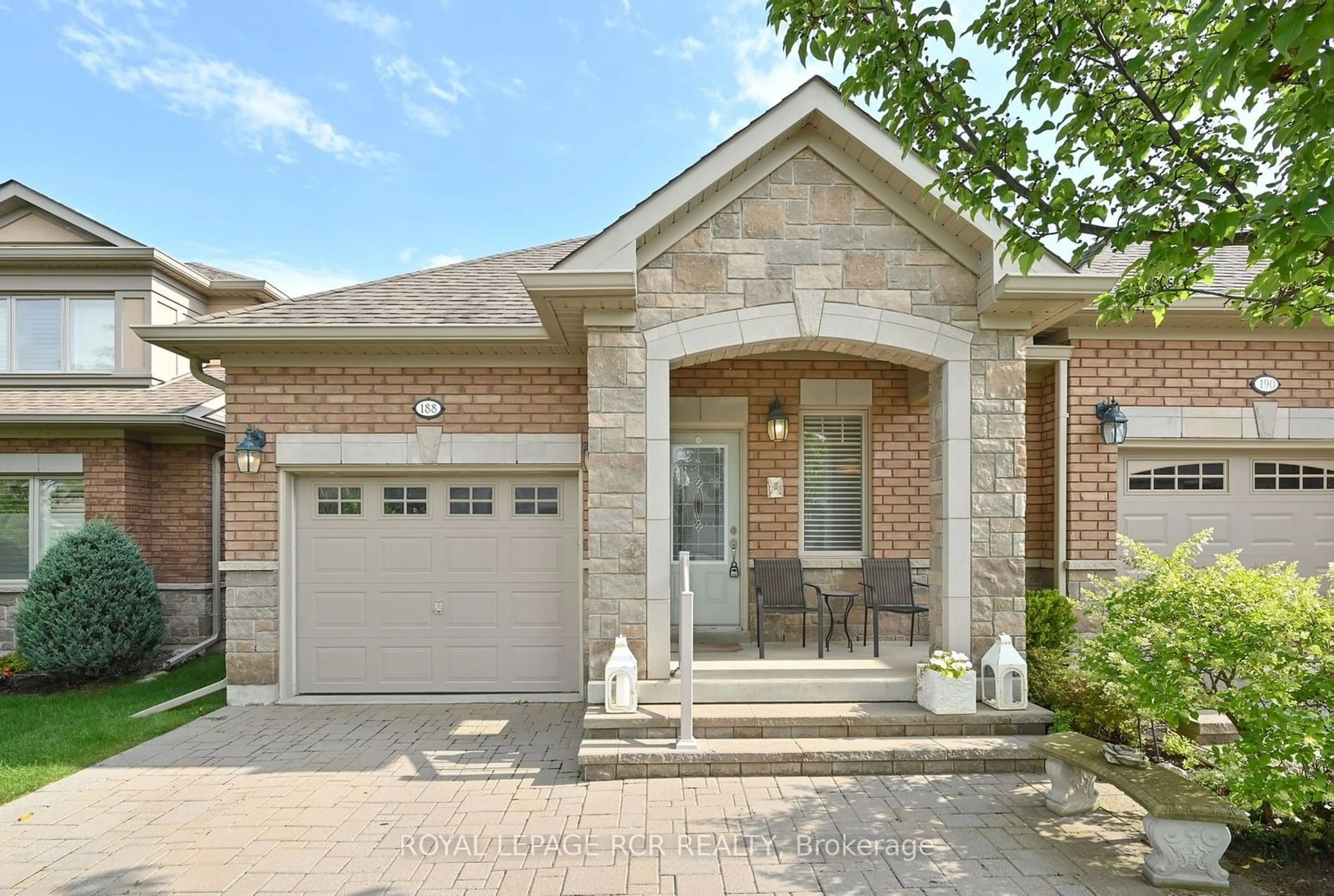 Home with brick exterior material for 188 Ridge Way, New Tecumseth Ontario L9R 0H3