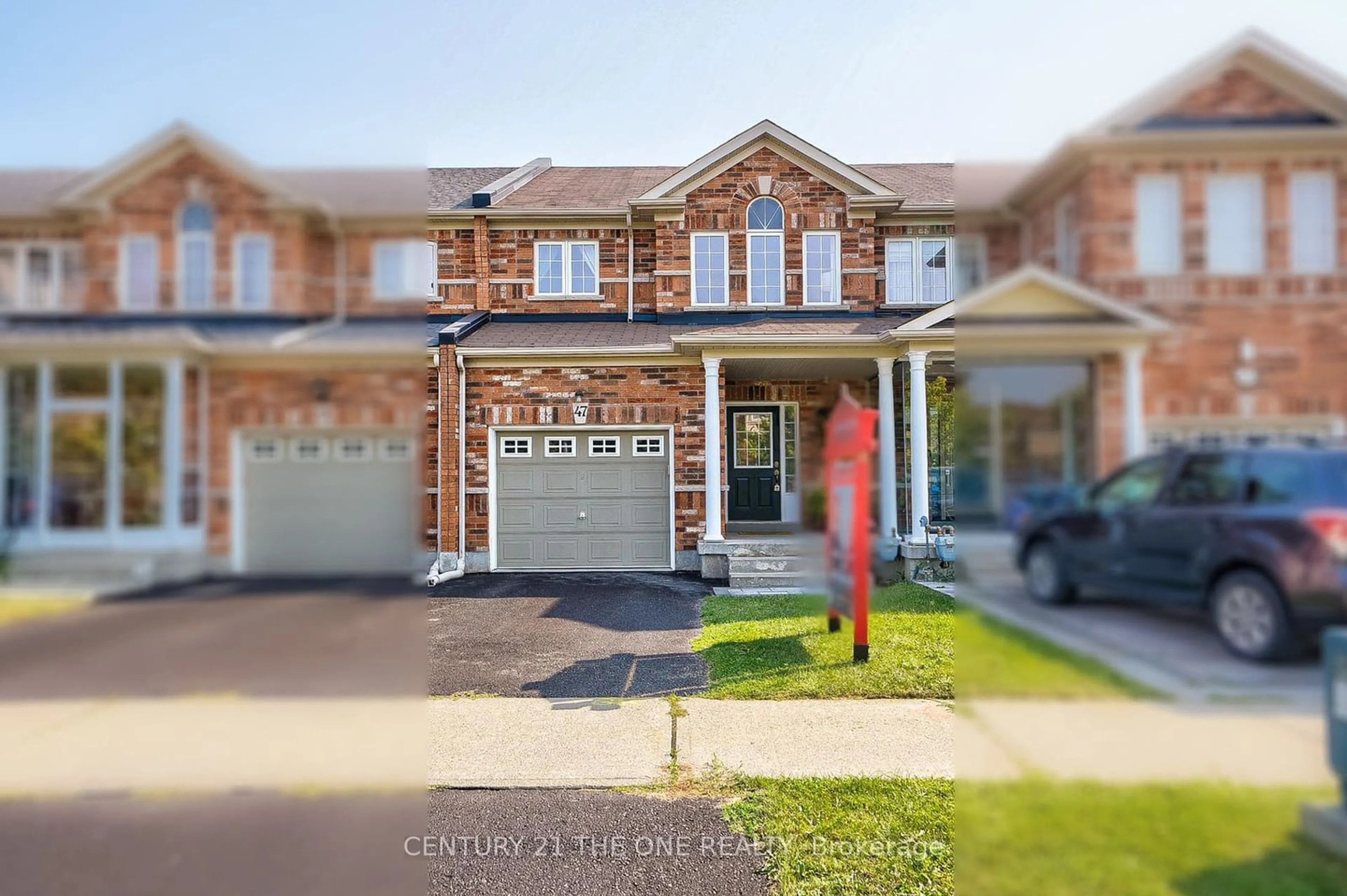 A pic from exterior of the house or condo, the street view for 47 Hawkes Dr, Richmond Hill Ontario L4S 0C3