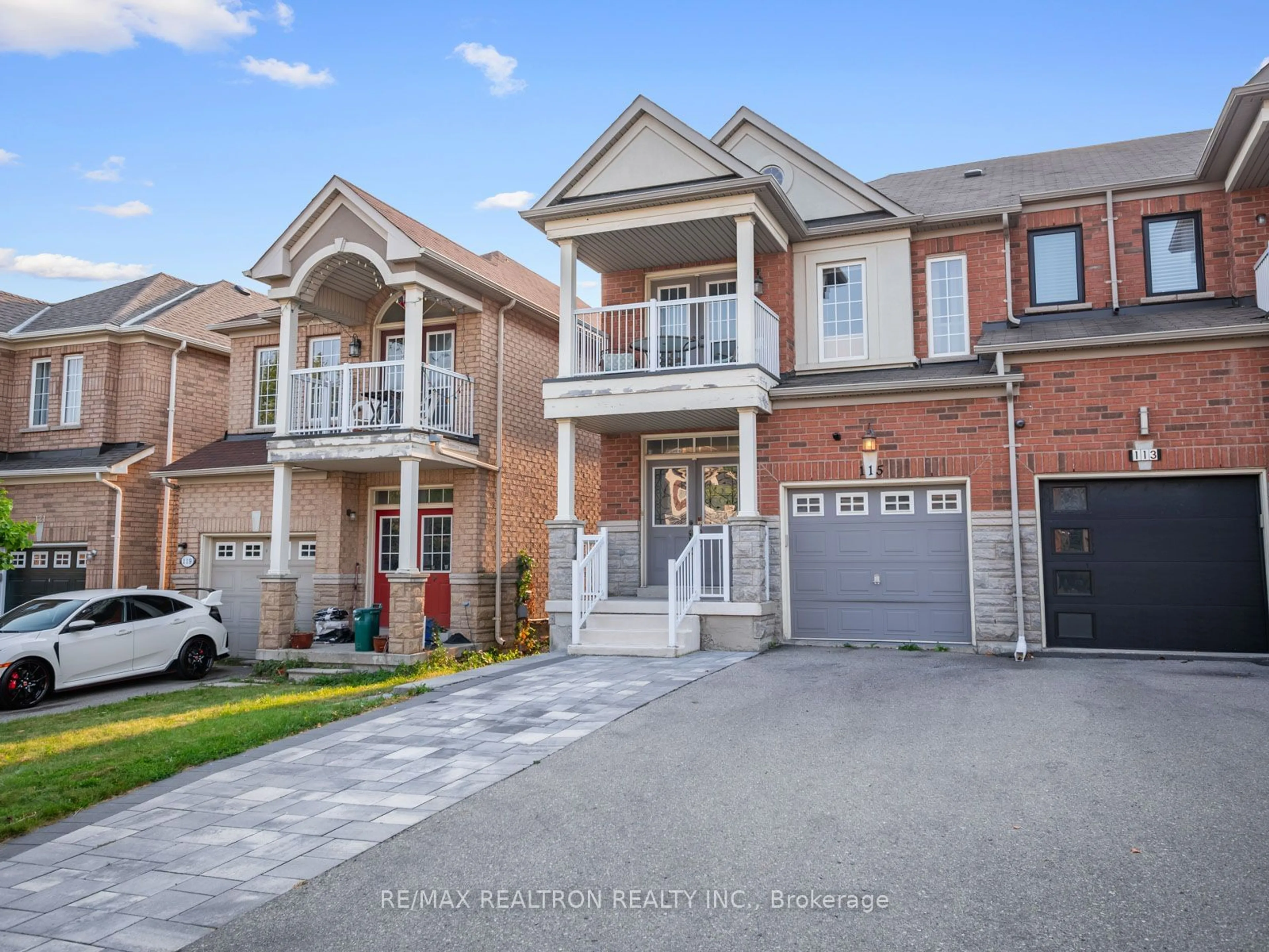 Frontside or backside of a home for 115 Laramie Cres, Vaughan Ontario L6A 0P9