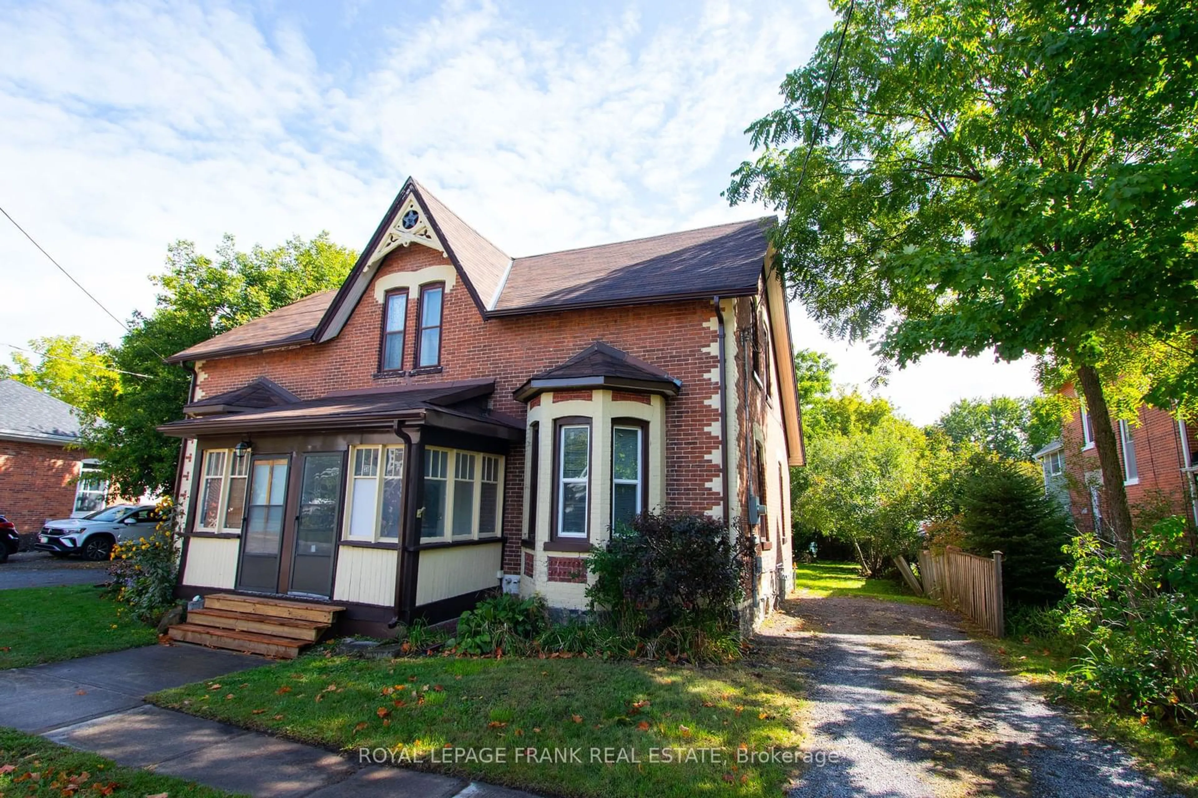 Frontside or backside of a home, cottage for 28-30 St John St, Brock Ontario L0E 1E0