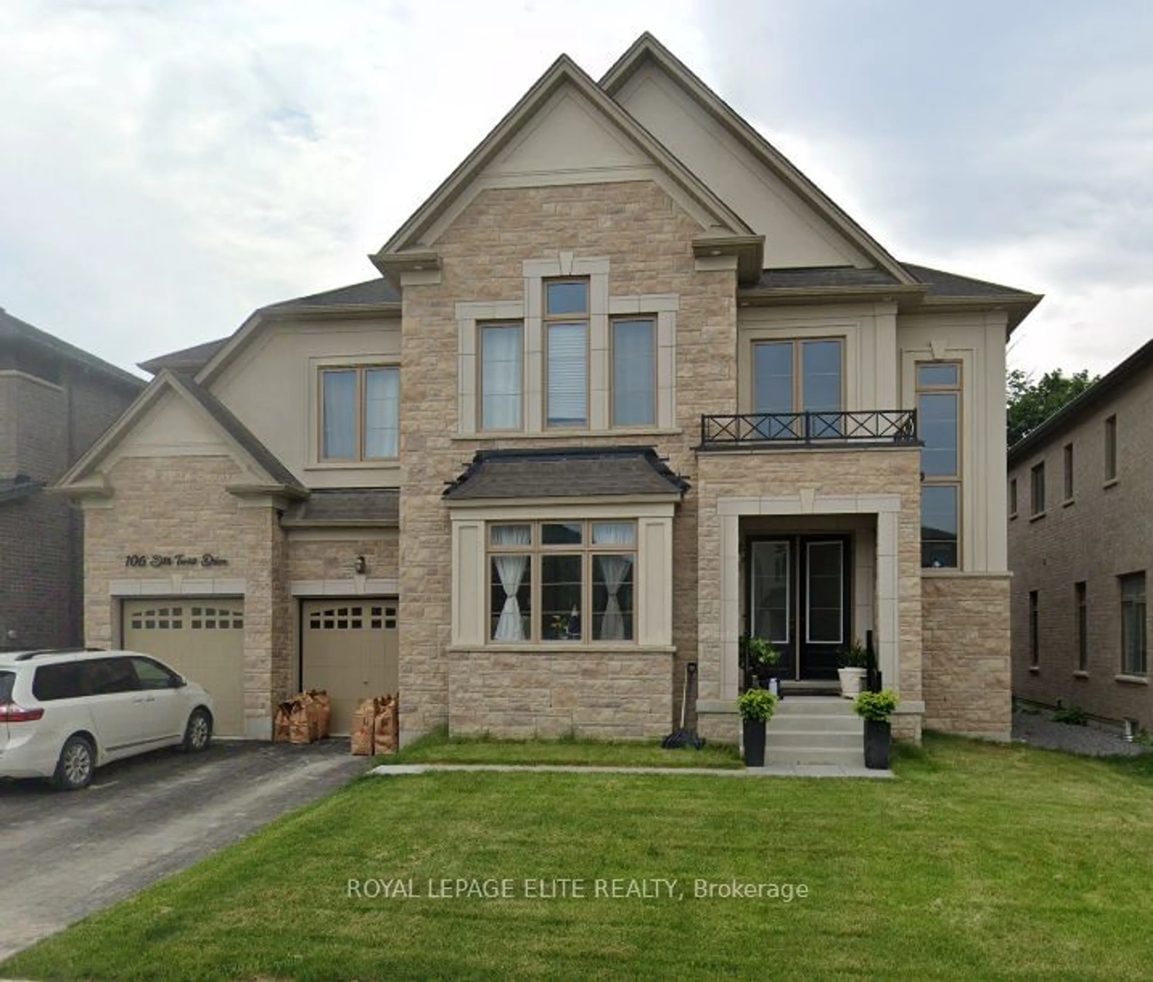 Home with brick exterior material for 106 Silk Twist Dr, East Gwillimbury Ontario L9N 0E5