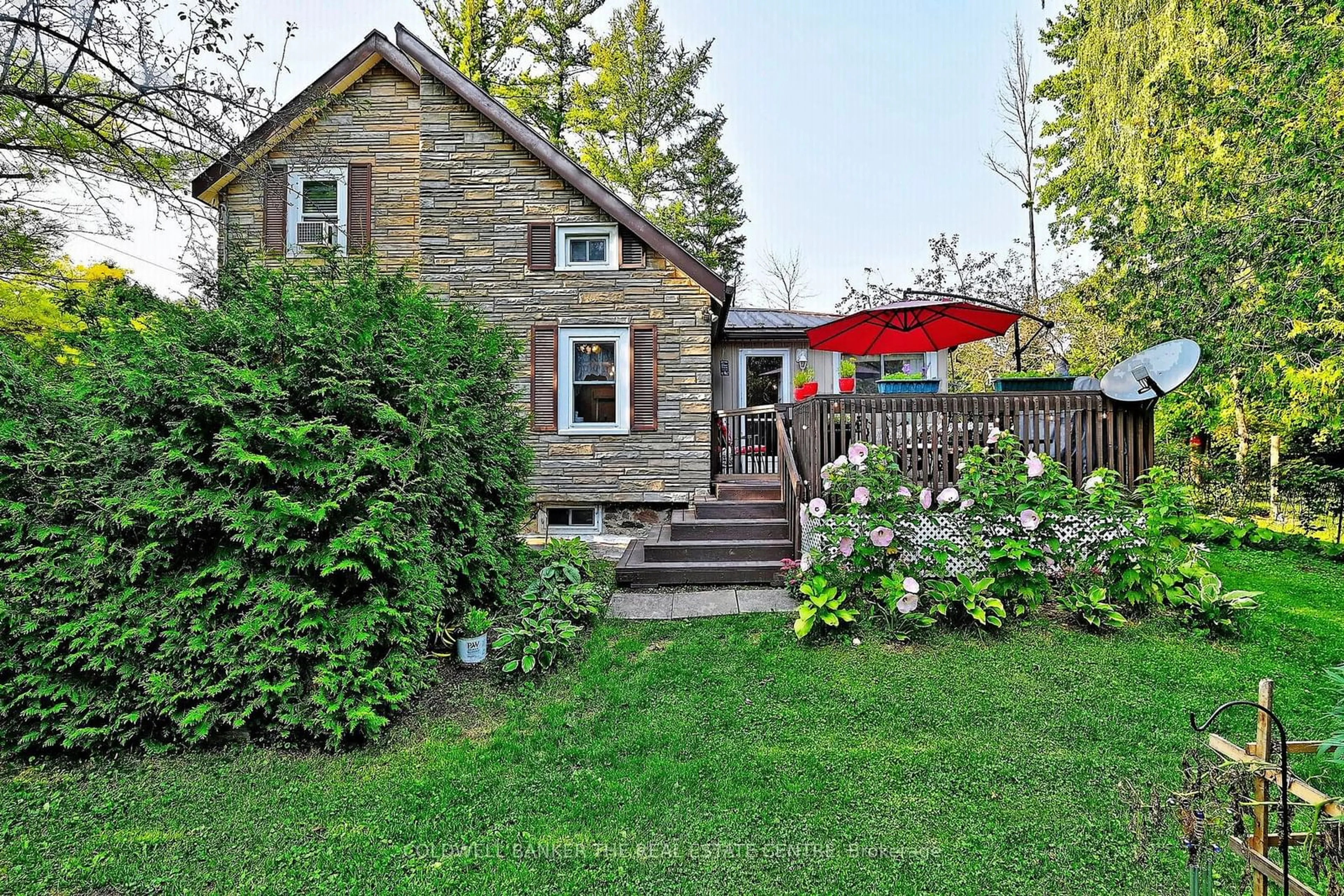 Patio, cottage for 20805 Brock Rd, Brock Ontario L0E 1E0