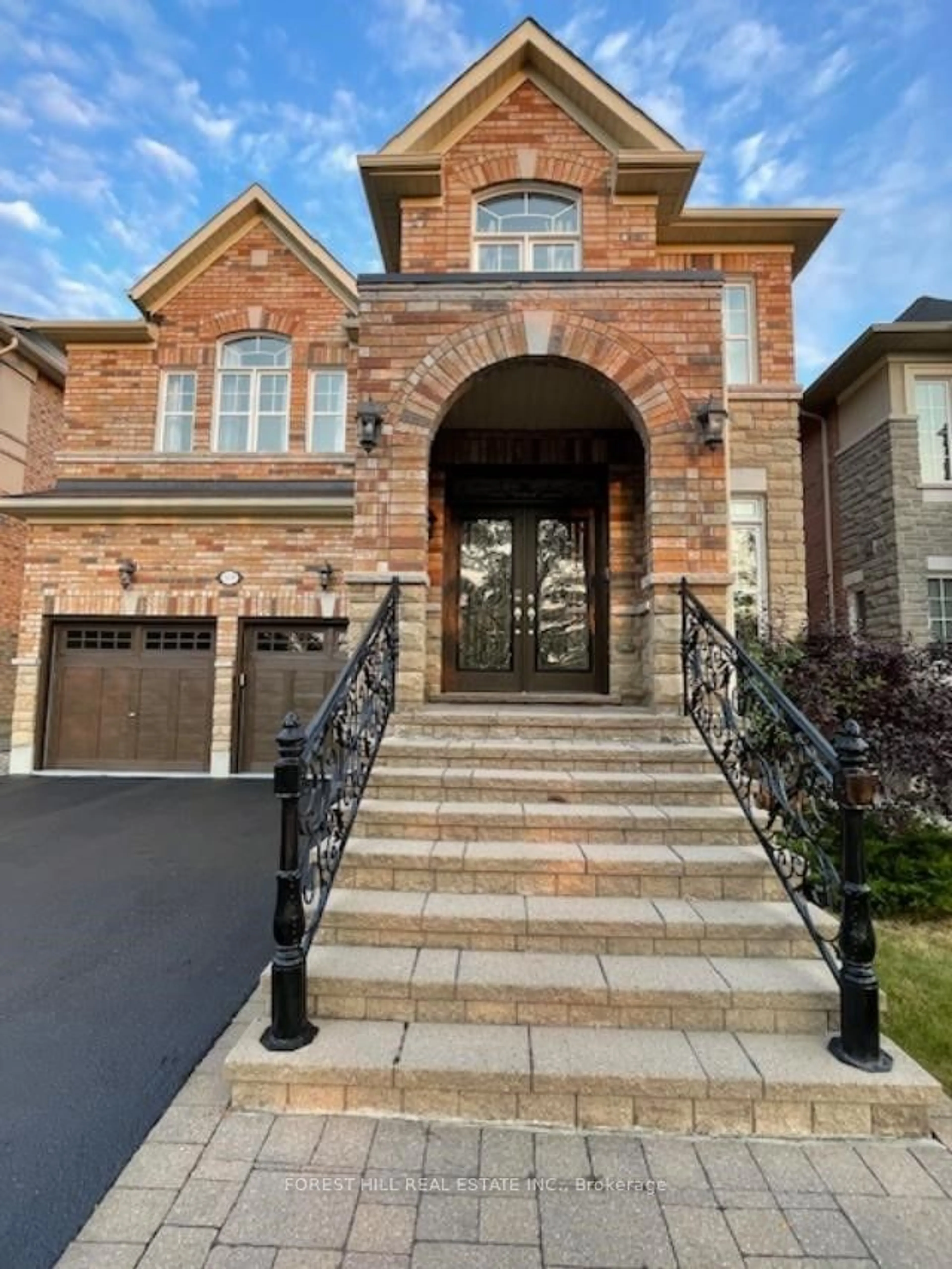 Home with brick exterior material for 109 Heintzman Cres, Vaughan Ontario L4A 4T1