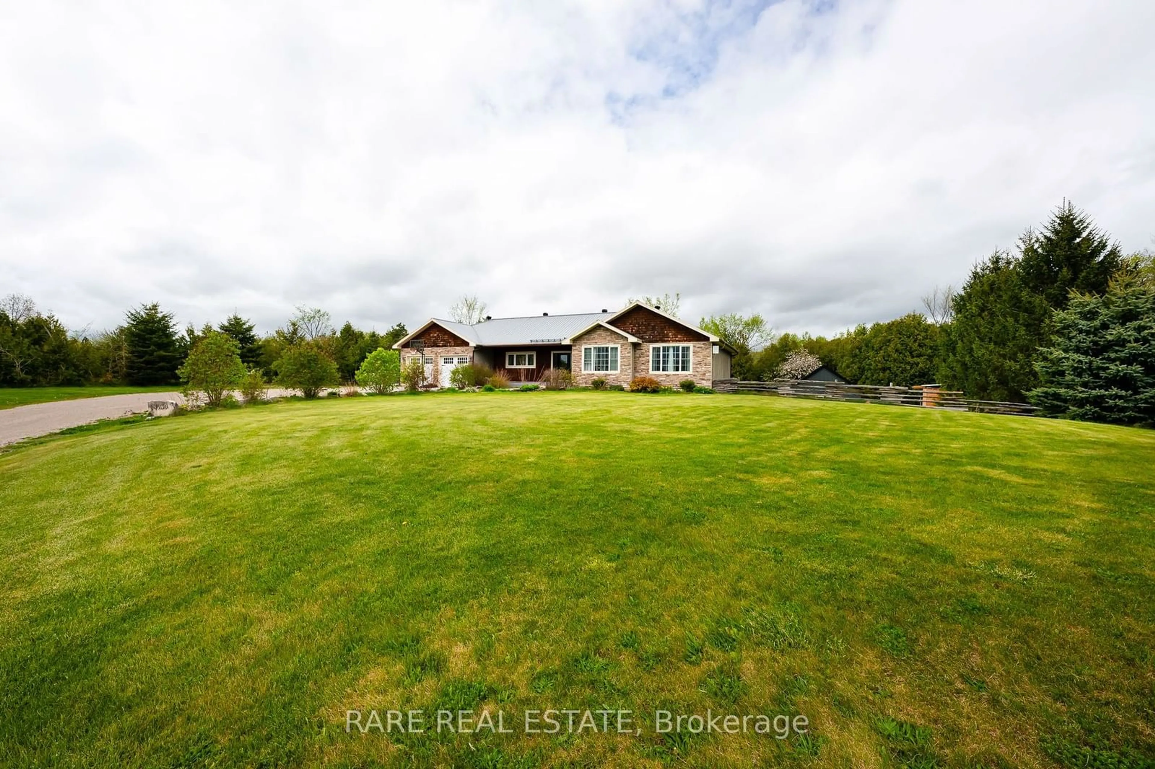 Frontside or backside of a home, cottage for 8630 25th Sdrd, Adjala-Tosorontio Ontario L9R 1V1