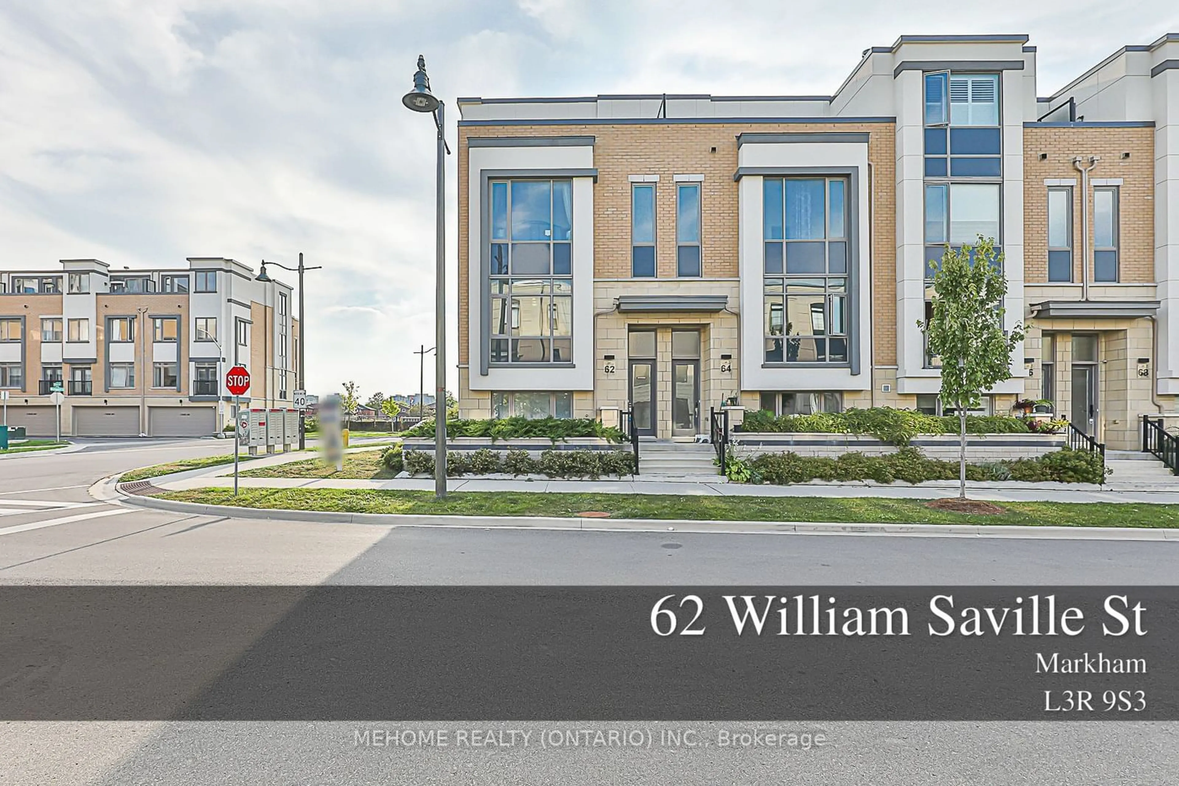 A pic from exterior of the house or condo for 62 William Saville St, Markham Ontario L3R 9S3