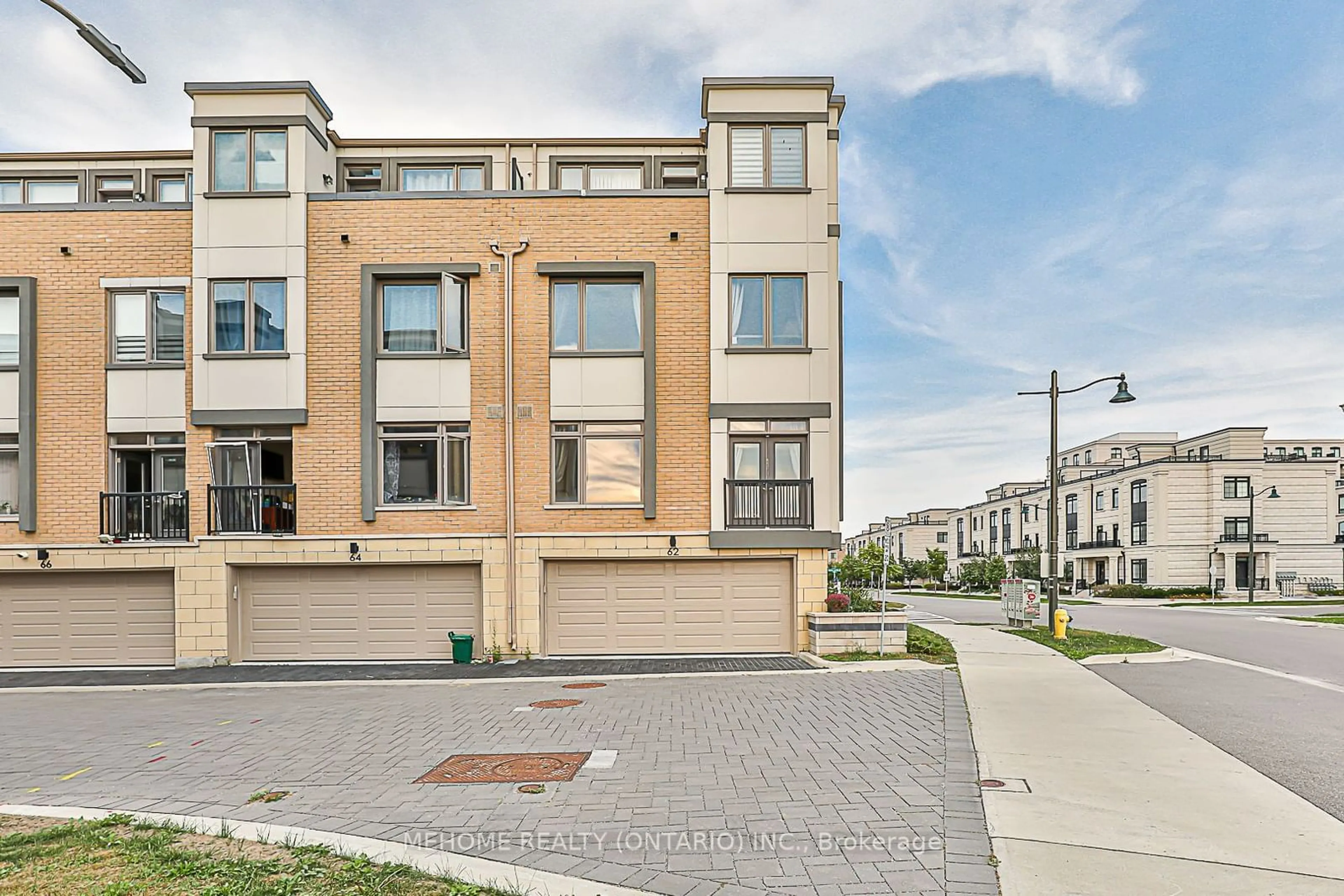 A pic from exterior of the house or condo for 62 William Saville St, Markham Ontario L3R 9S3