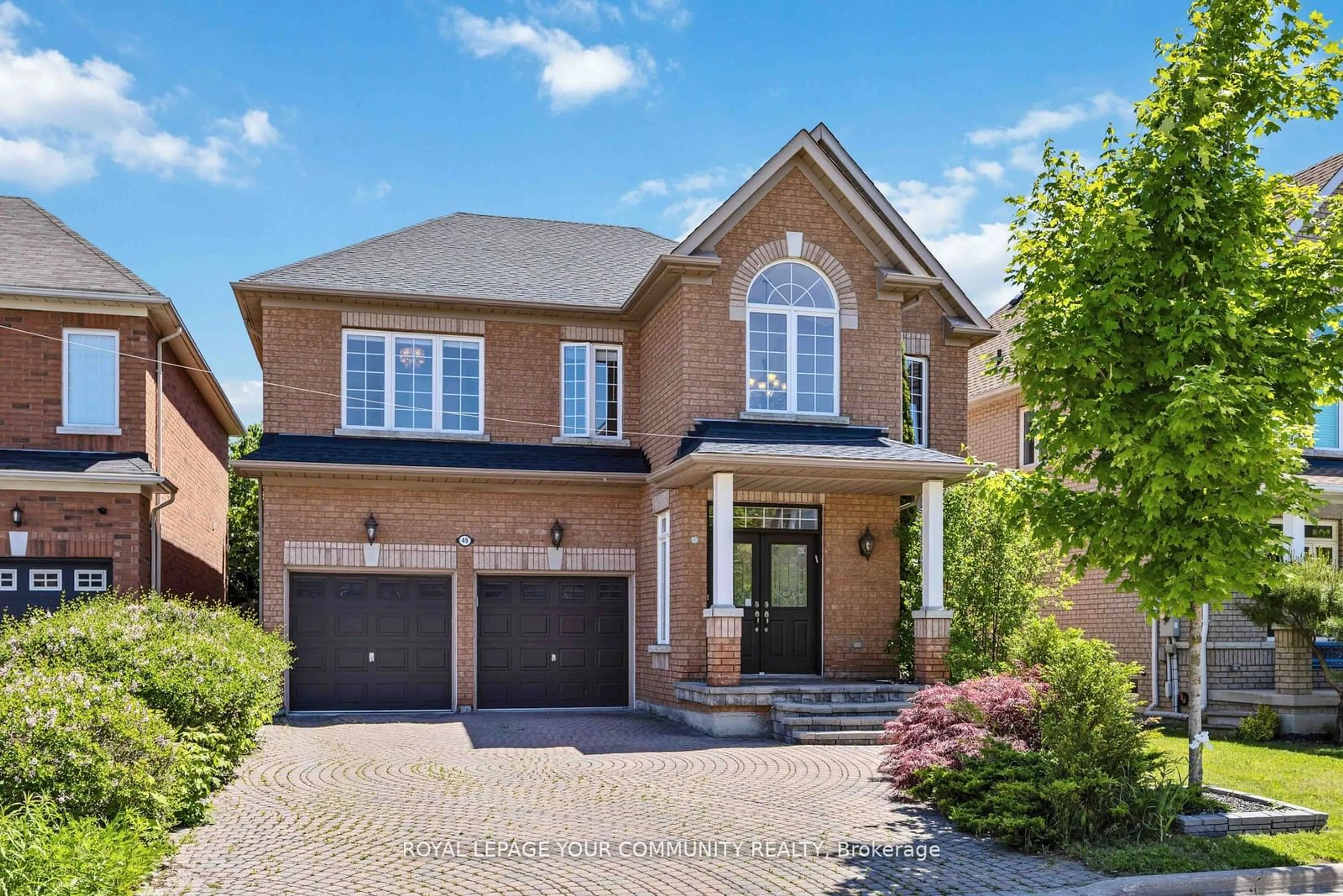 Home with brick exterior material for 49 Arbourview Dr, Vaughan Ontario L4K 5L9