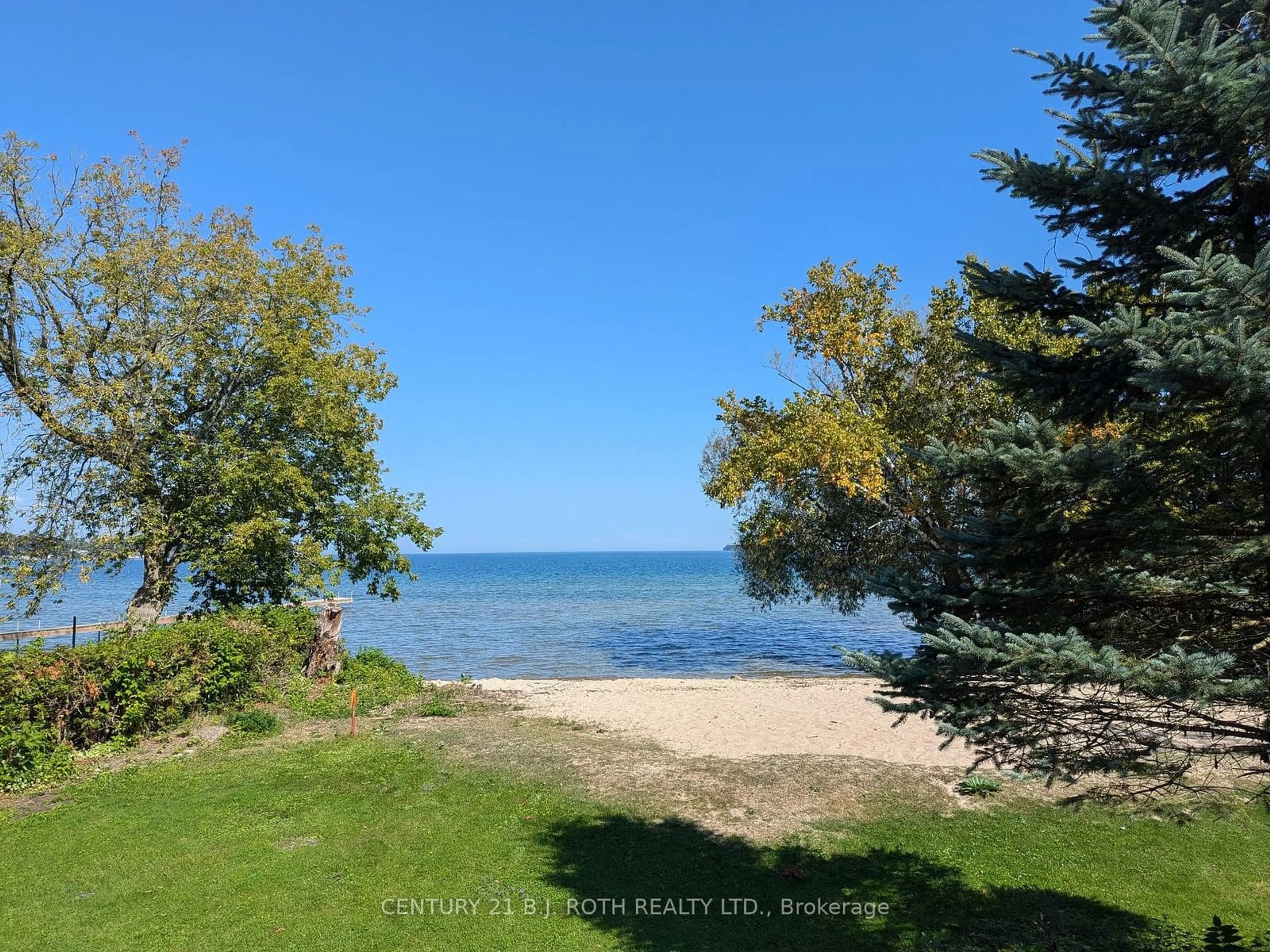 A pic from outside/outdoor area/front of a property/back of a property/a pic from drone, water/lake/river/ocean view for 1753 Cross St, Innisfil Ontario L9S 4L9