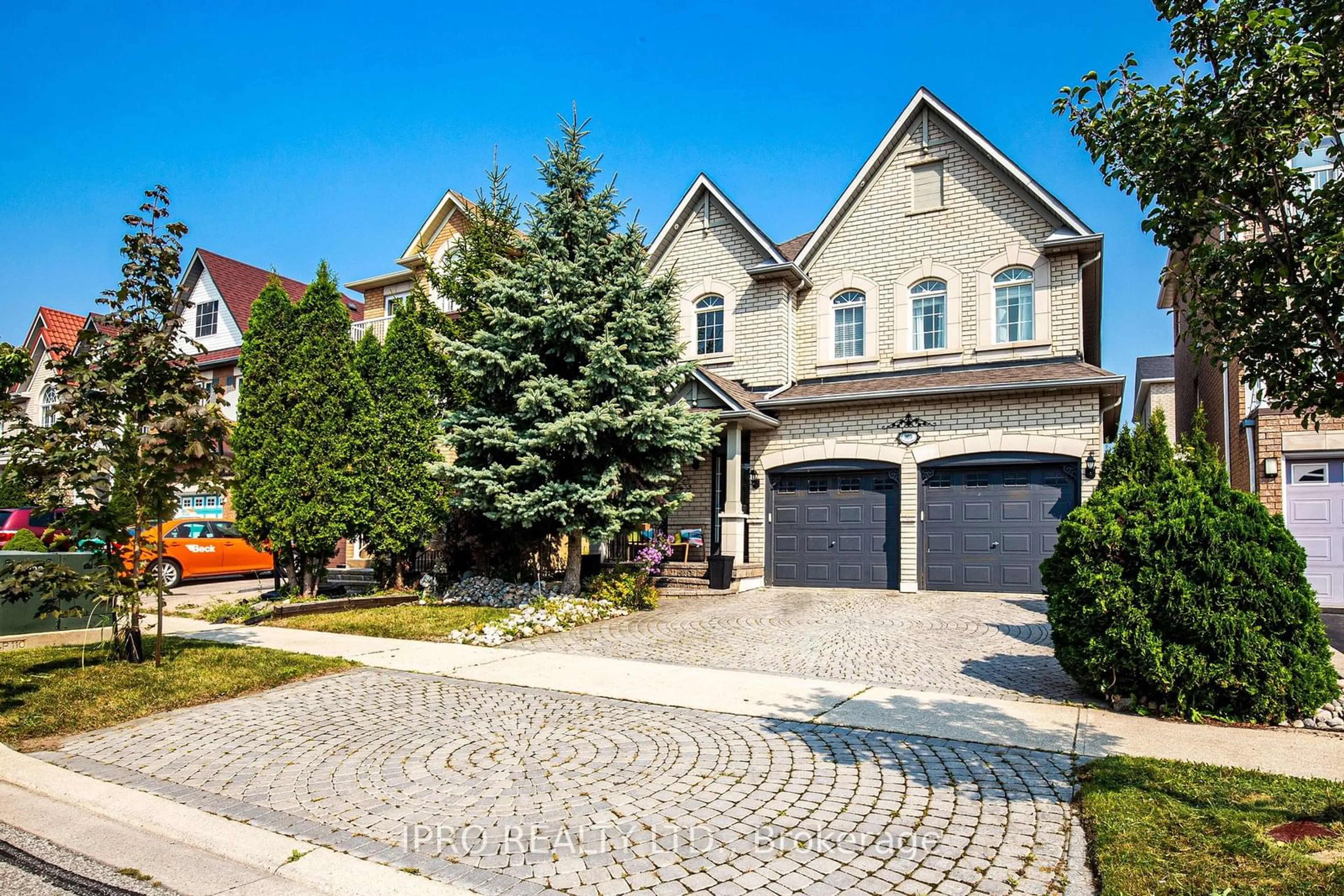 Home with brick exterior material for 269 Treasure Rd, Vaughan Ontario L6A 3K8