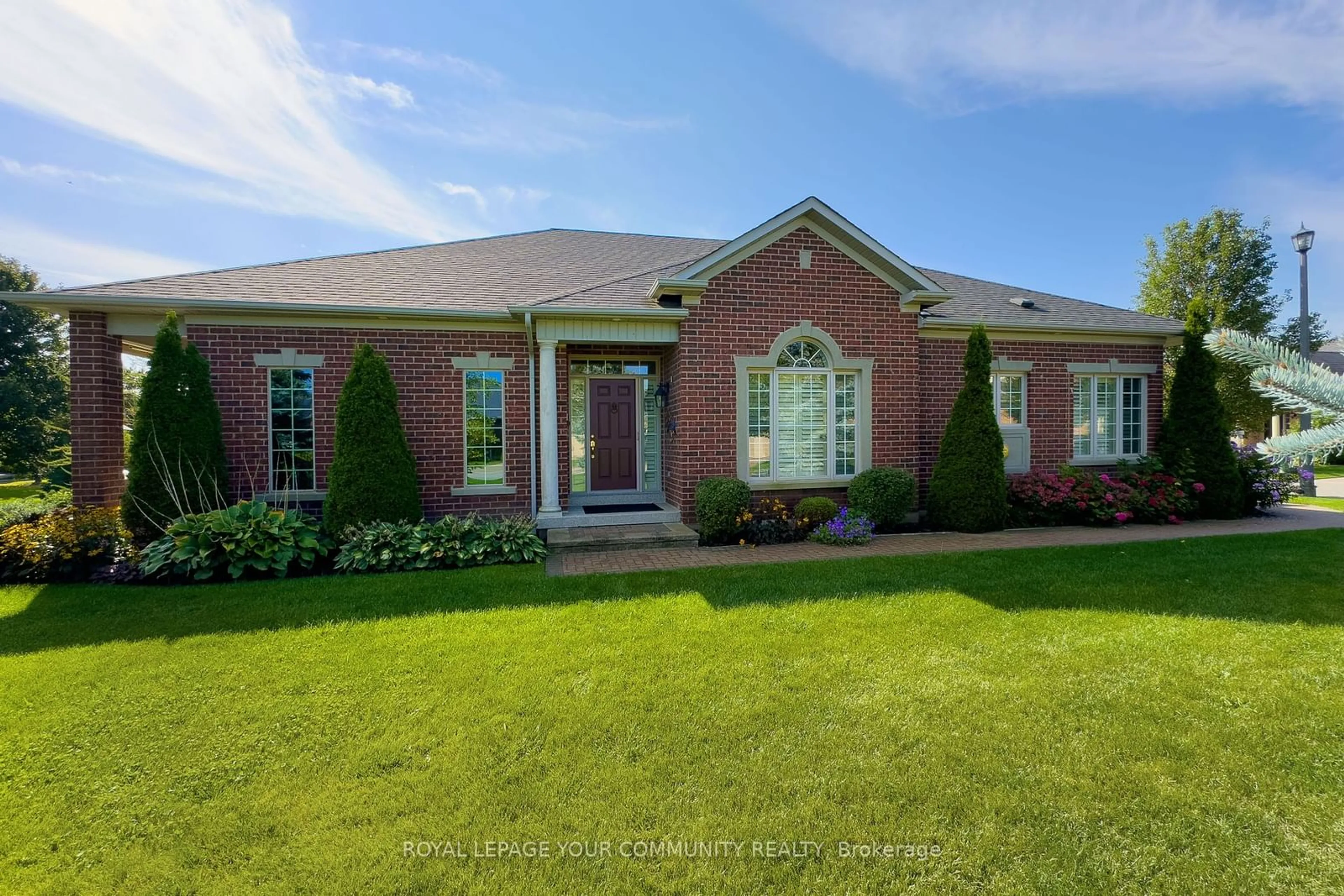 Home with brick exterior material for 14 Babe's Way, Whitchurch-Stouffville Ontario L4A 0K3