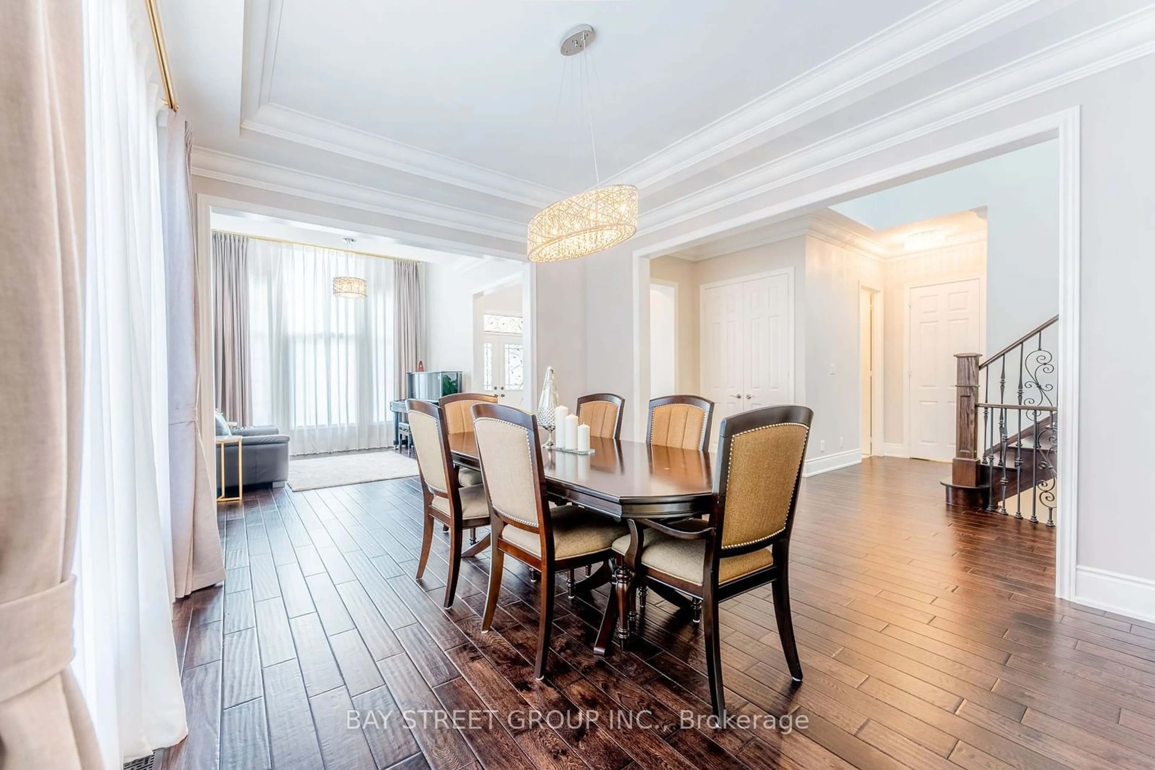 Dining room, wood floors for 12 Toscanini Rd, Richmond Hill Ontario L4E 2Y7