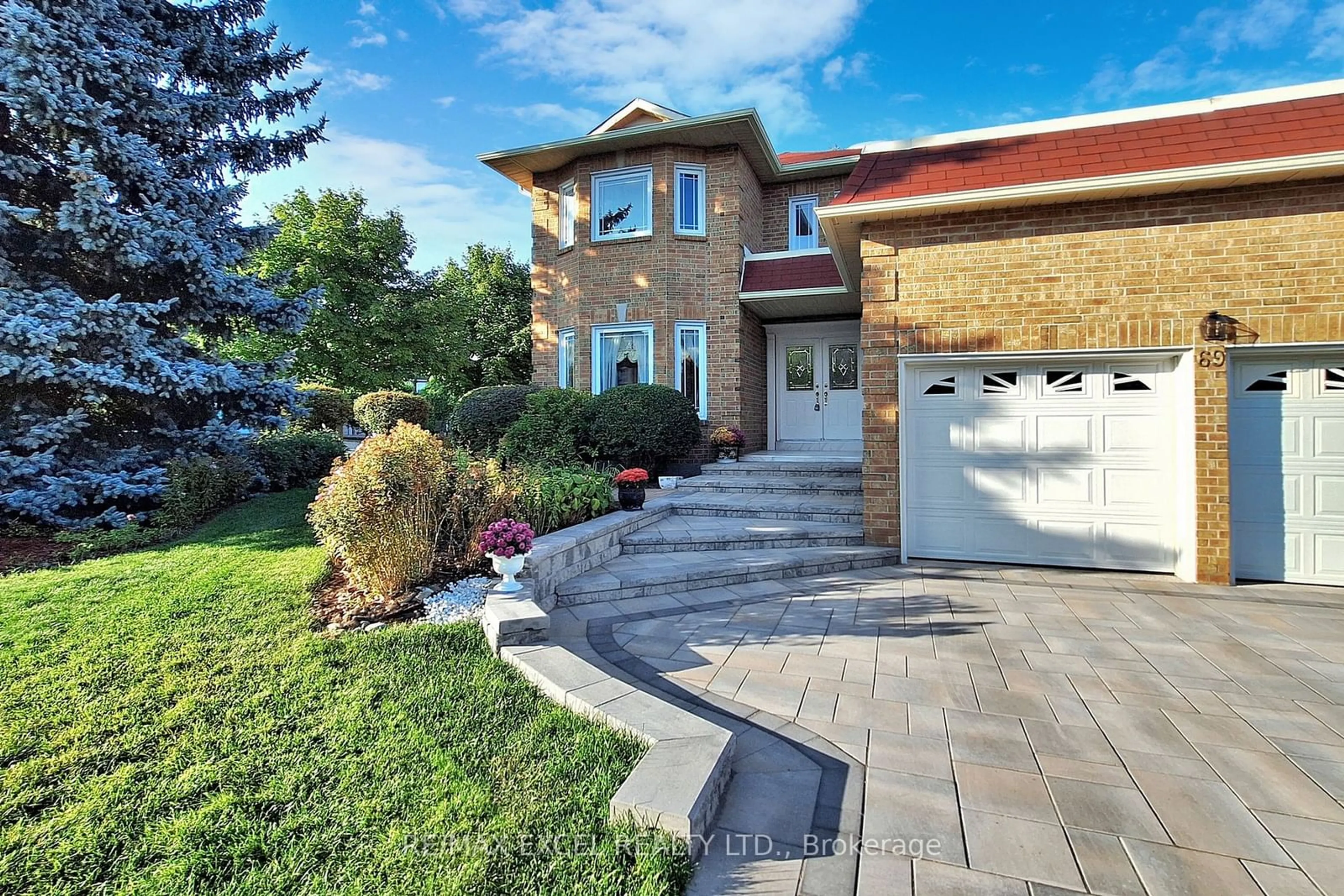 Home with brick exterior material for 69 Nadine Cres, Markham Ontario L3R 7Y7