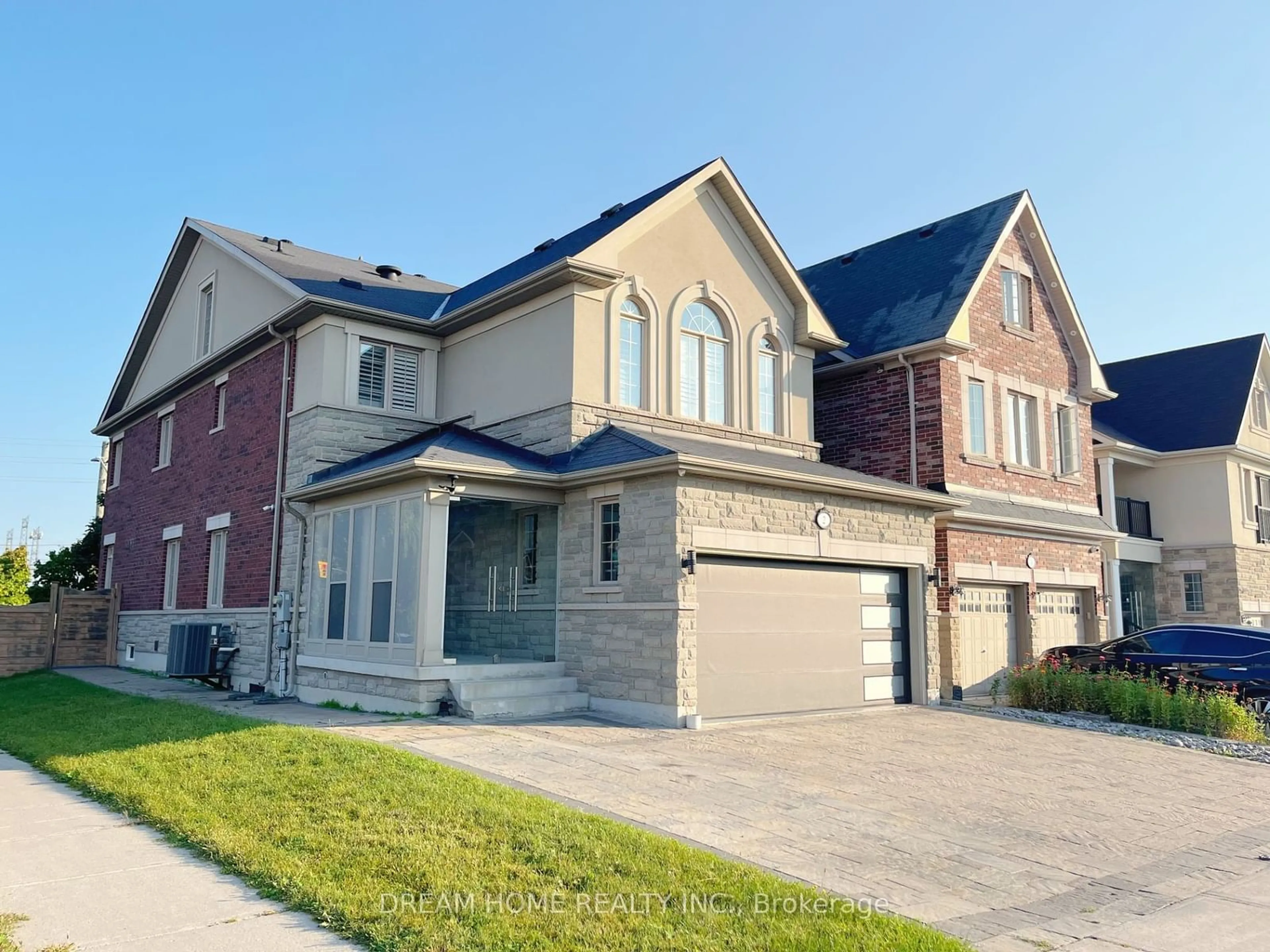 Home with brick exterior material for 2 Quantum St, Markham Ontario L3S 4A6