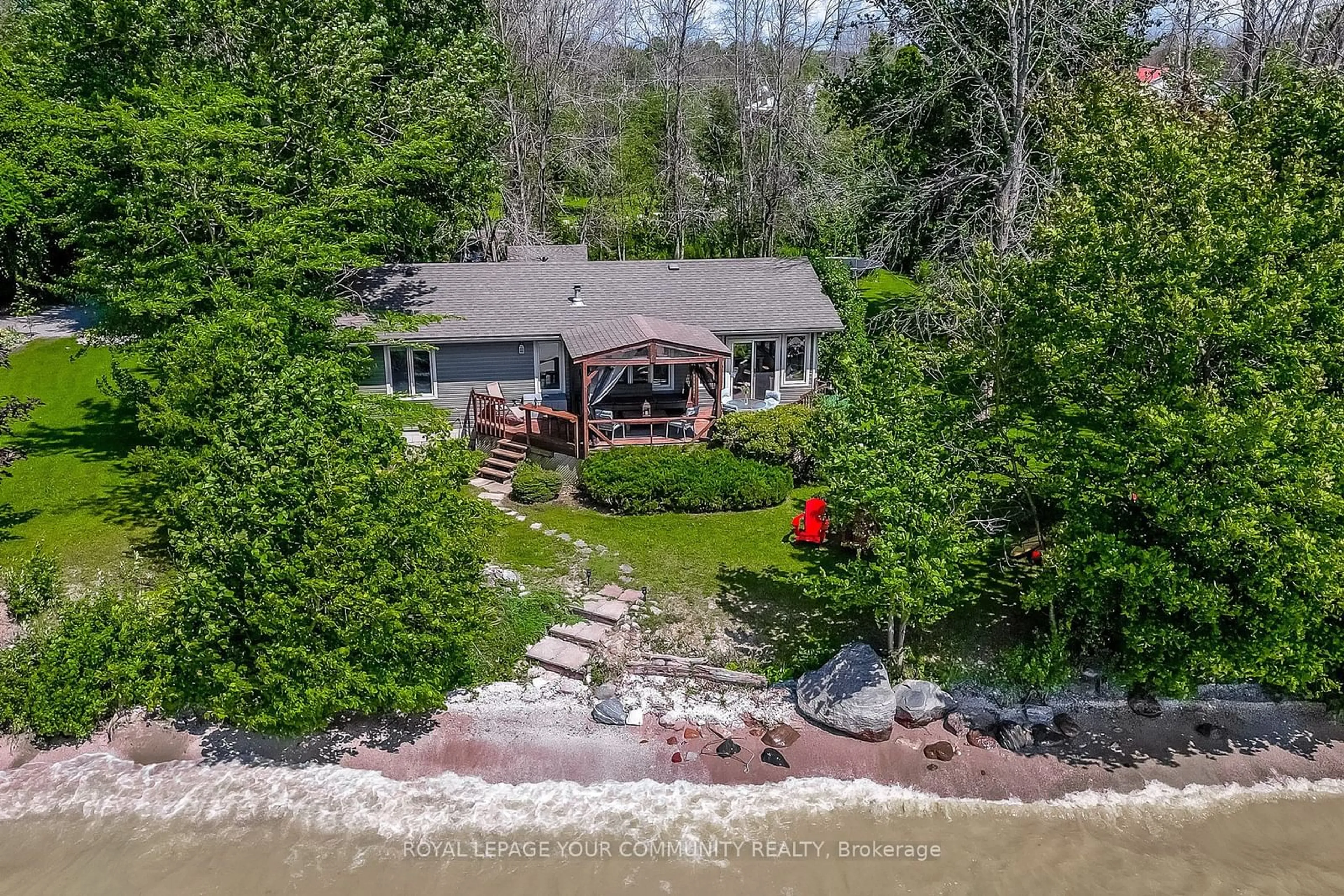 Cottage for 909 Fox Rd, Georgina Islands Ontario L0E 1L0