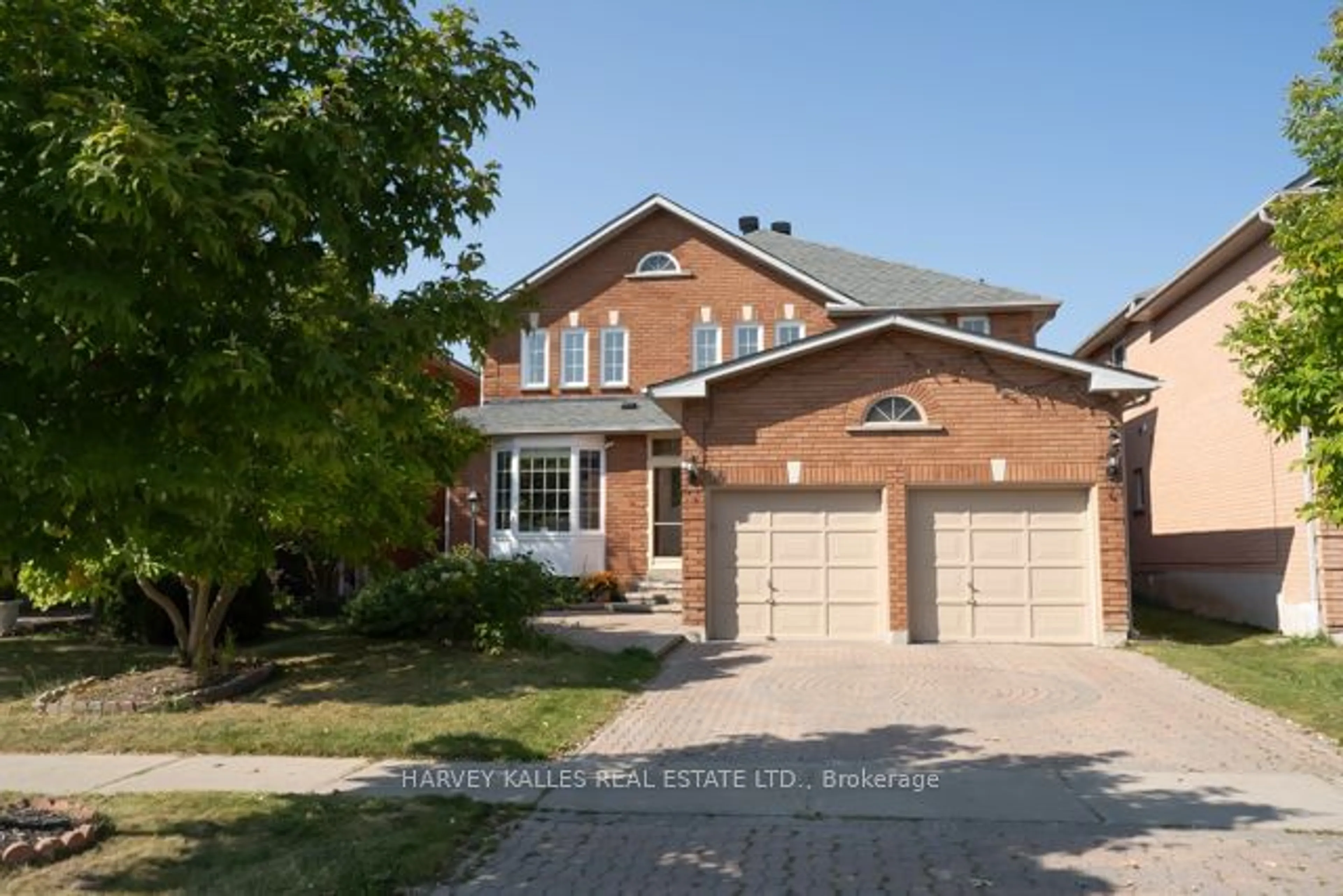 Frontside or backside of a home for 56 Summitcrest Dr, Richmond Hill Ontario L4S 1A7