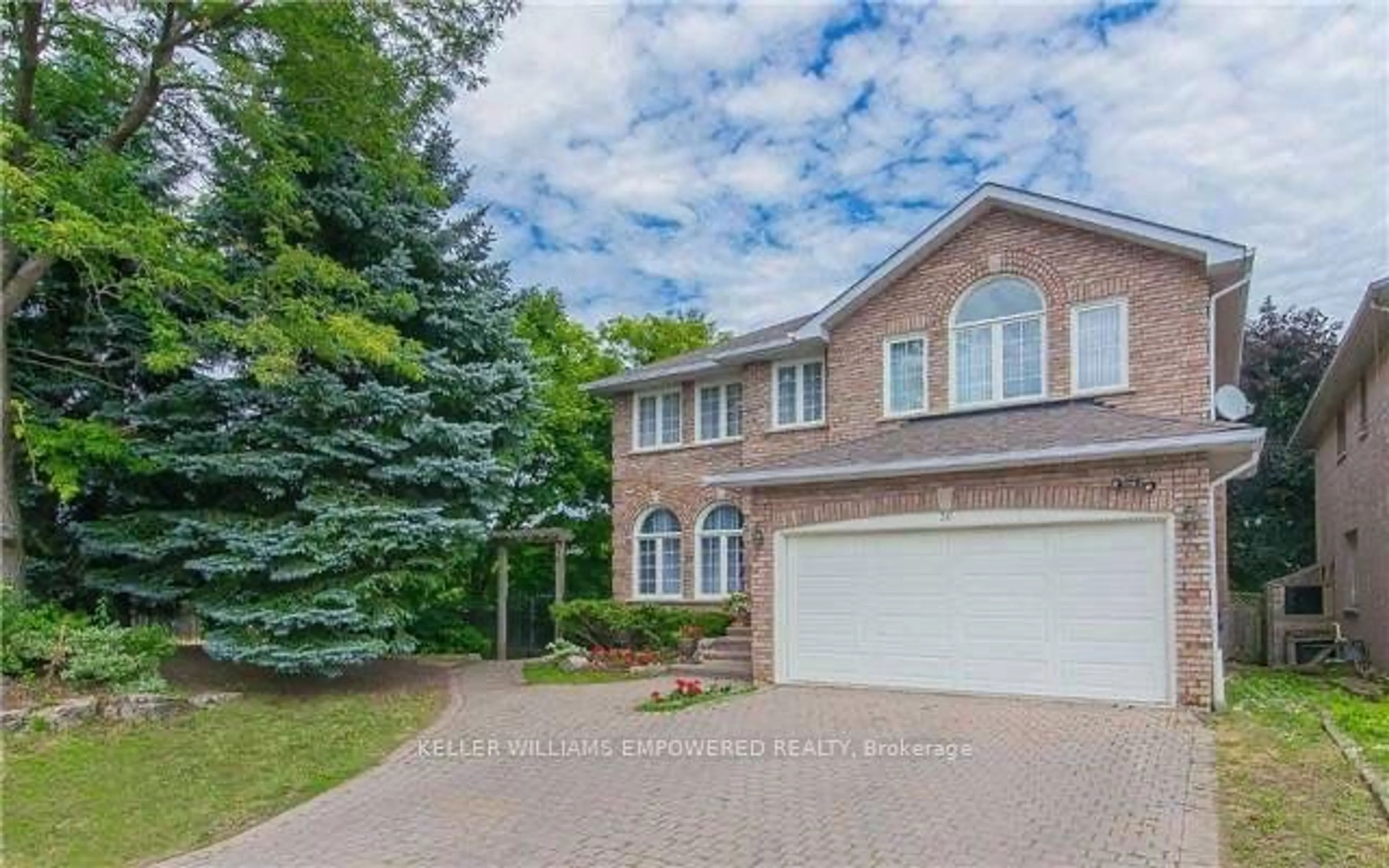 Home with brick exterior material for 36 Eastdale Cres, Richmond Hill Ontario L4B 3E4