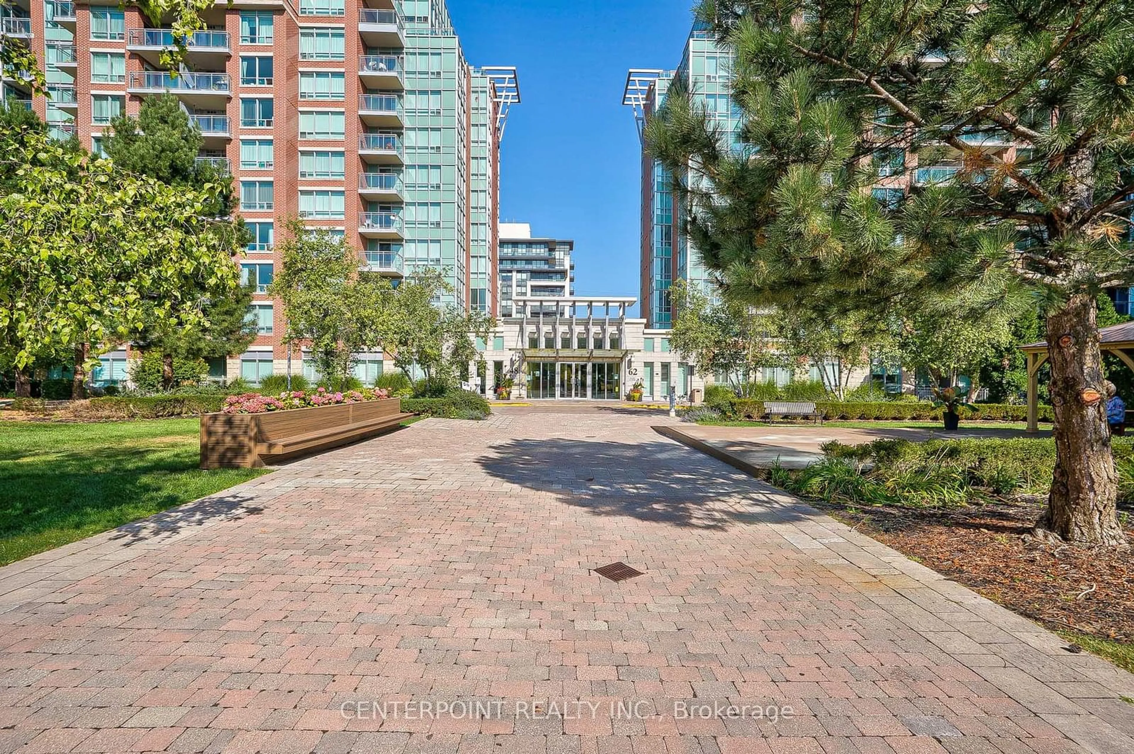 A pic from exterior of the house or condo for 48 Suncrest Blvd #507, Markham Ontario L3T 7Y5