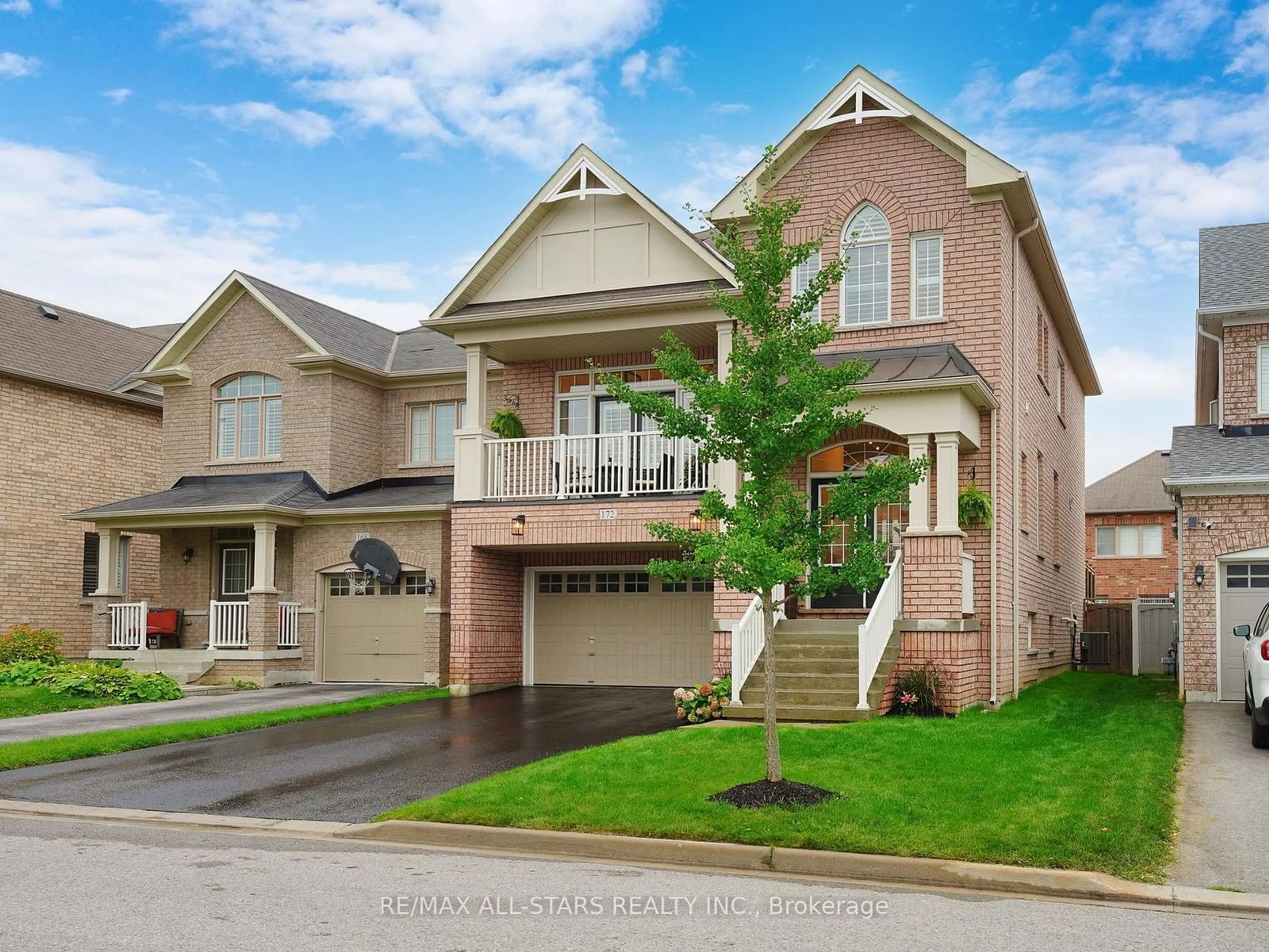 Frontside or backside of a home for 172 Durhamview Cres, Whitchurch-Stouffville Ontario L4A 1S2