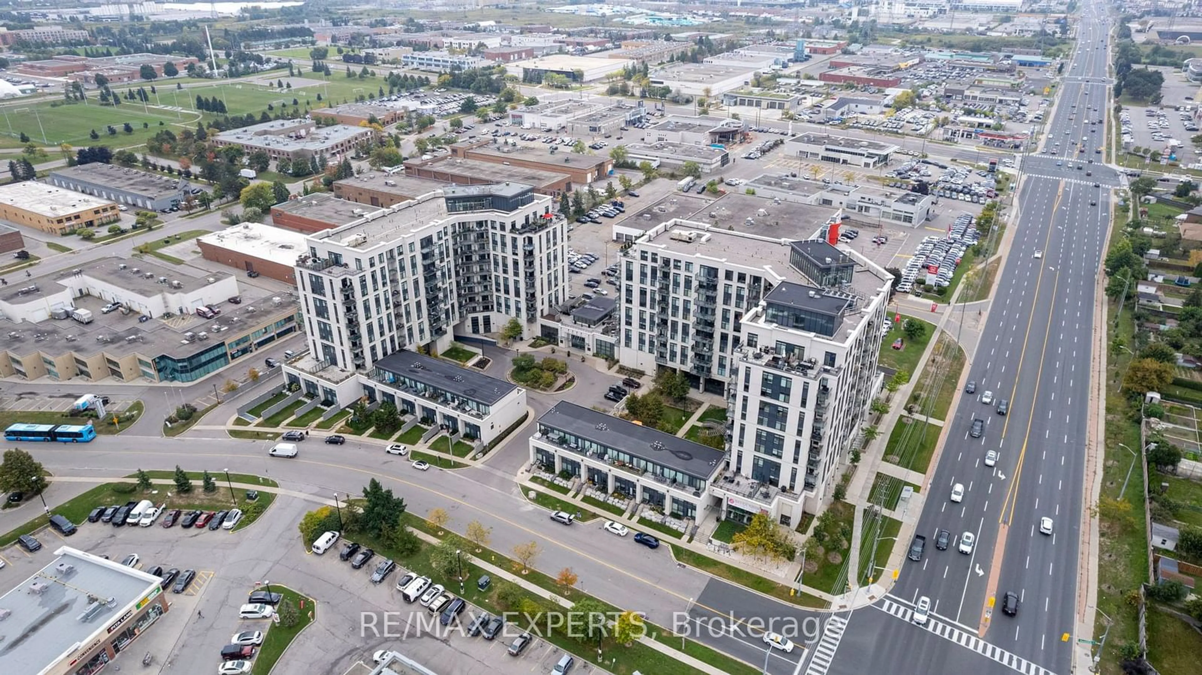 A pic from exterior of the house or condo for 24 Woodstream Blvd #102, Vaughan Ontario L4L 8C4