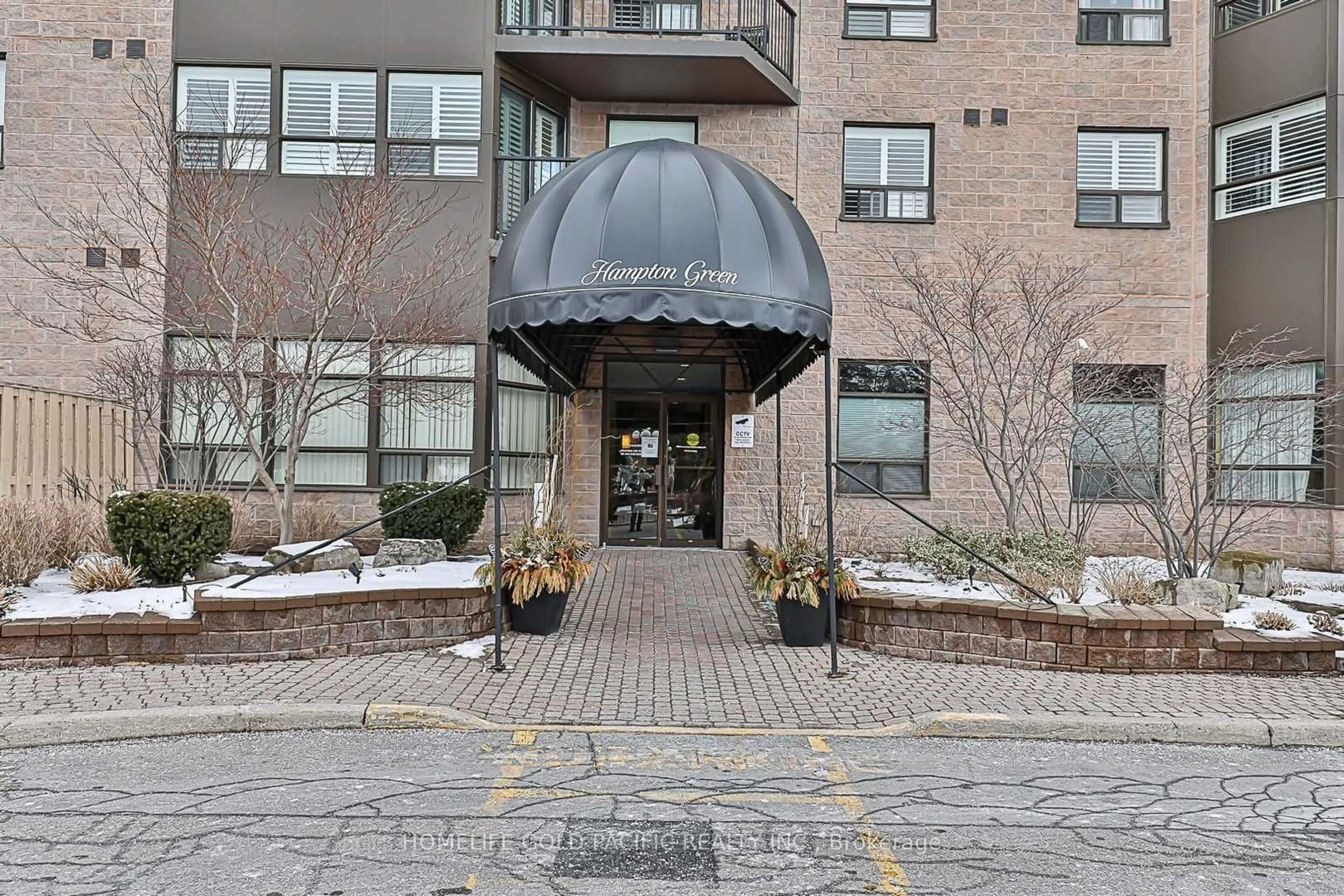 A pic from exterior of the house or condo, the front or back of building for 2 Raymerville Dr #806, Markham Ontario L3P 7N7