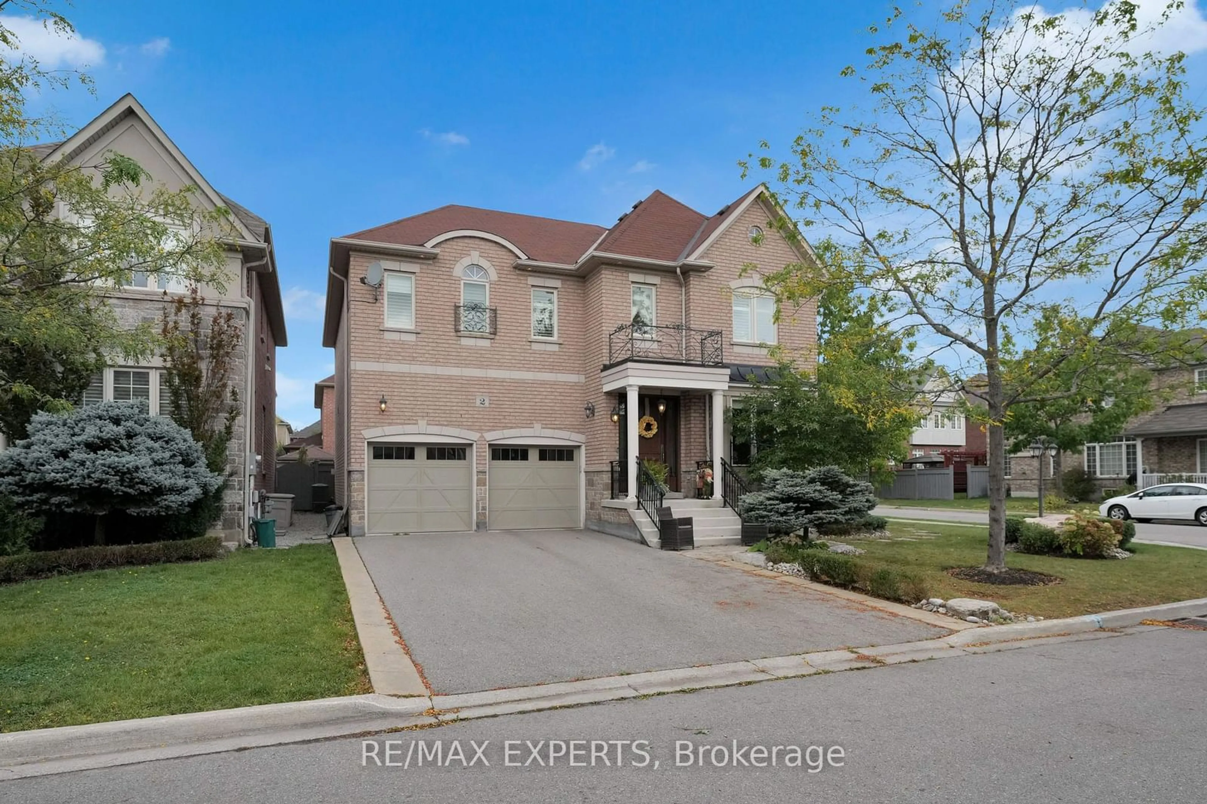 Frontside or backside of a home for 2 Josephine Rd, Vaughan Ontario L4H 0M4