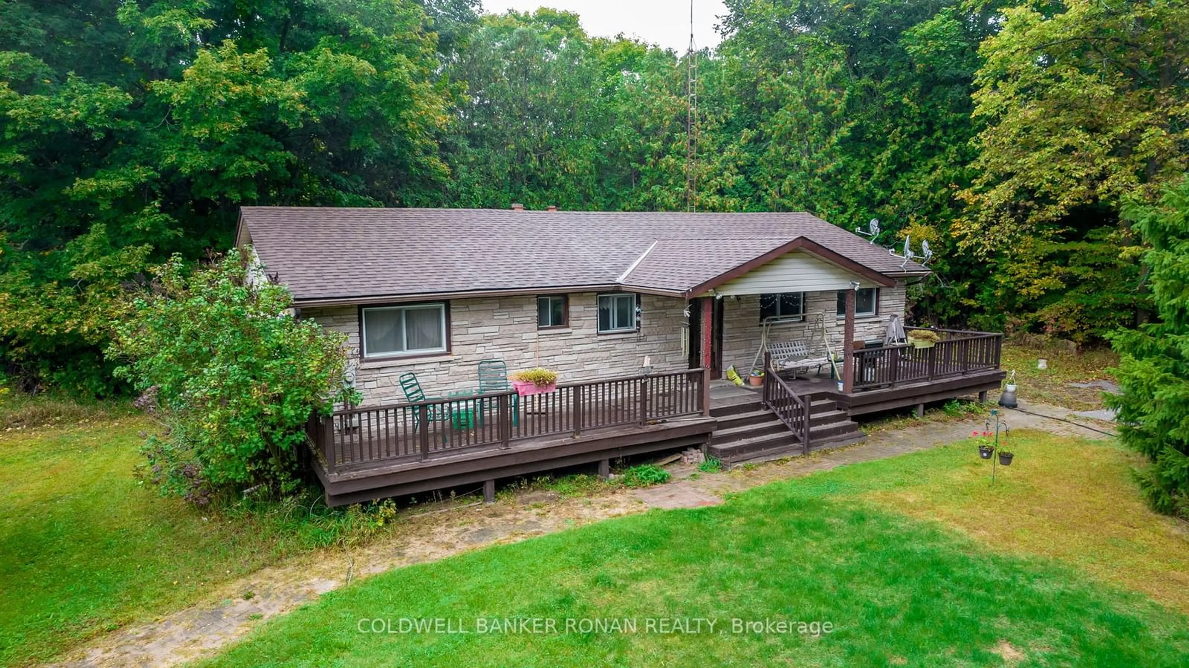 Frontside or backside of a home, cottage for 6260 5th Line, Essa Ontario L0L 1N0