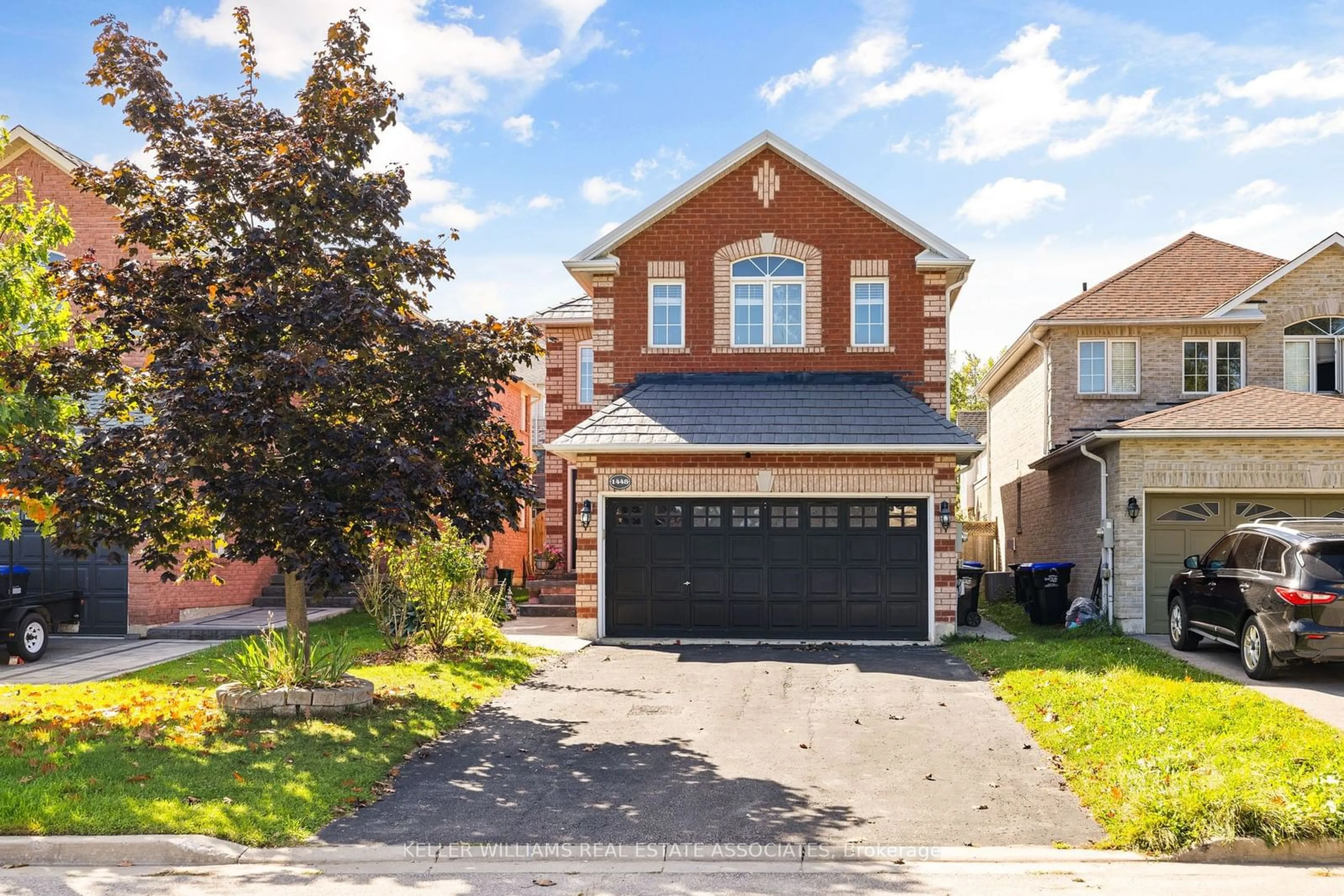 Frontside or backside of a home, the street view for 1448 Forest St, Innisfil Ontario L9S 4Y3