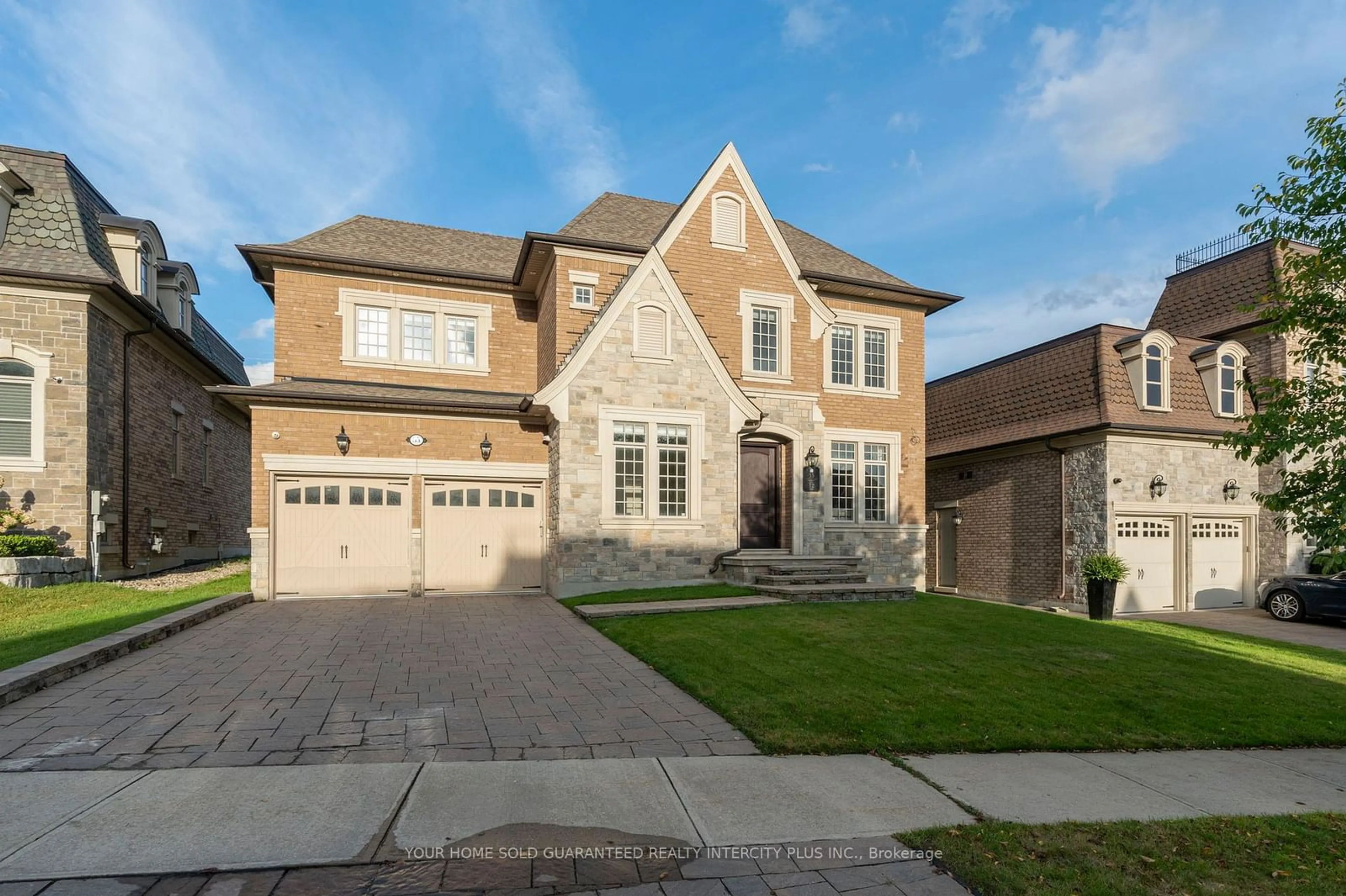 Frontside or backside of a home, the street view for 35 Annsleywood Crt, Vaughan Ontario L4H 3N5