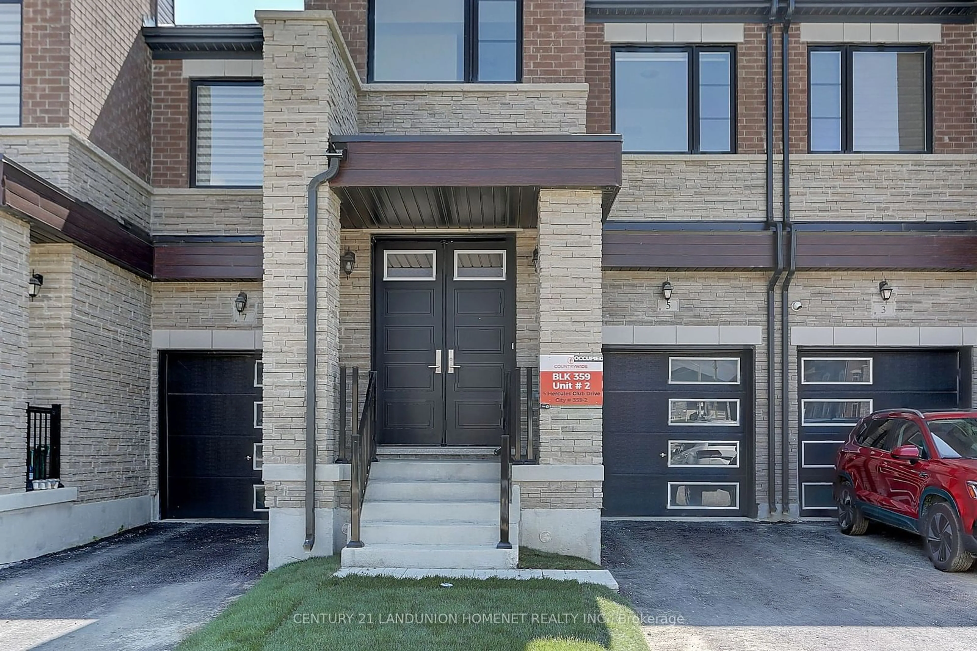 A pic from exterior of the house or condo for 5 hercules club Dr, Richmond Hill Ontario L4E 1K6