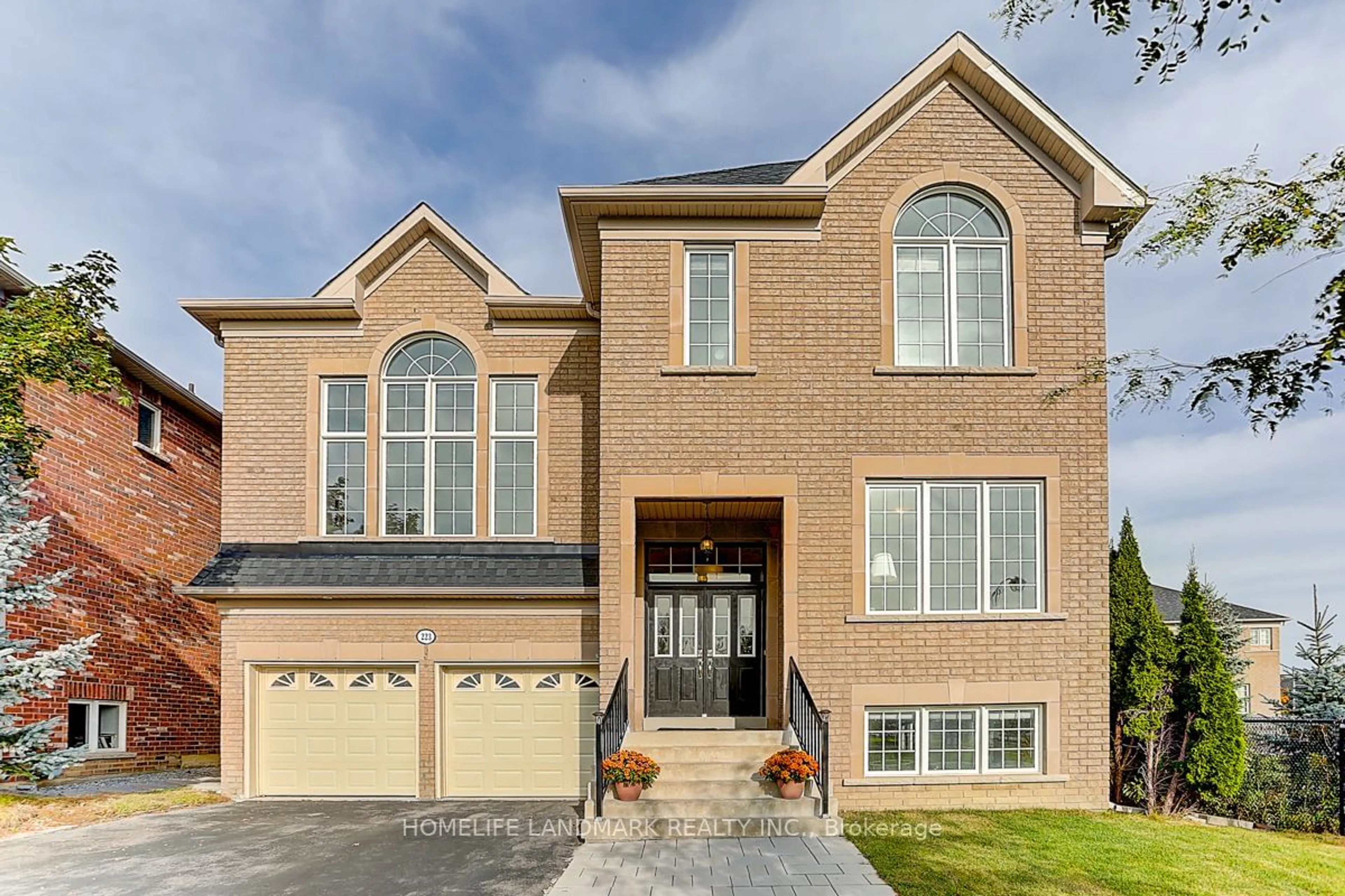 Home with brick exterior material for 223 Selwyn Rd, Richmond Hill Ontario L4E 0R4