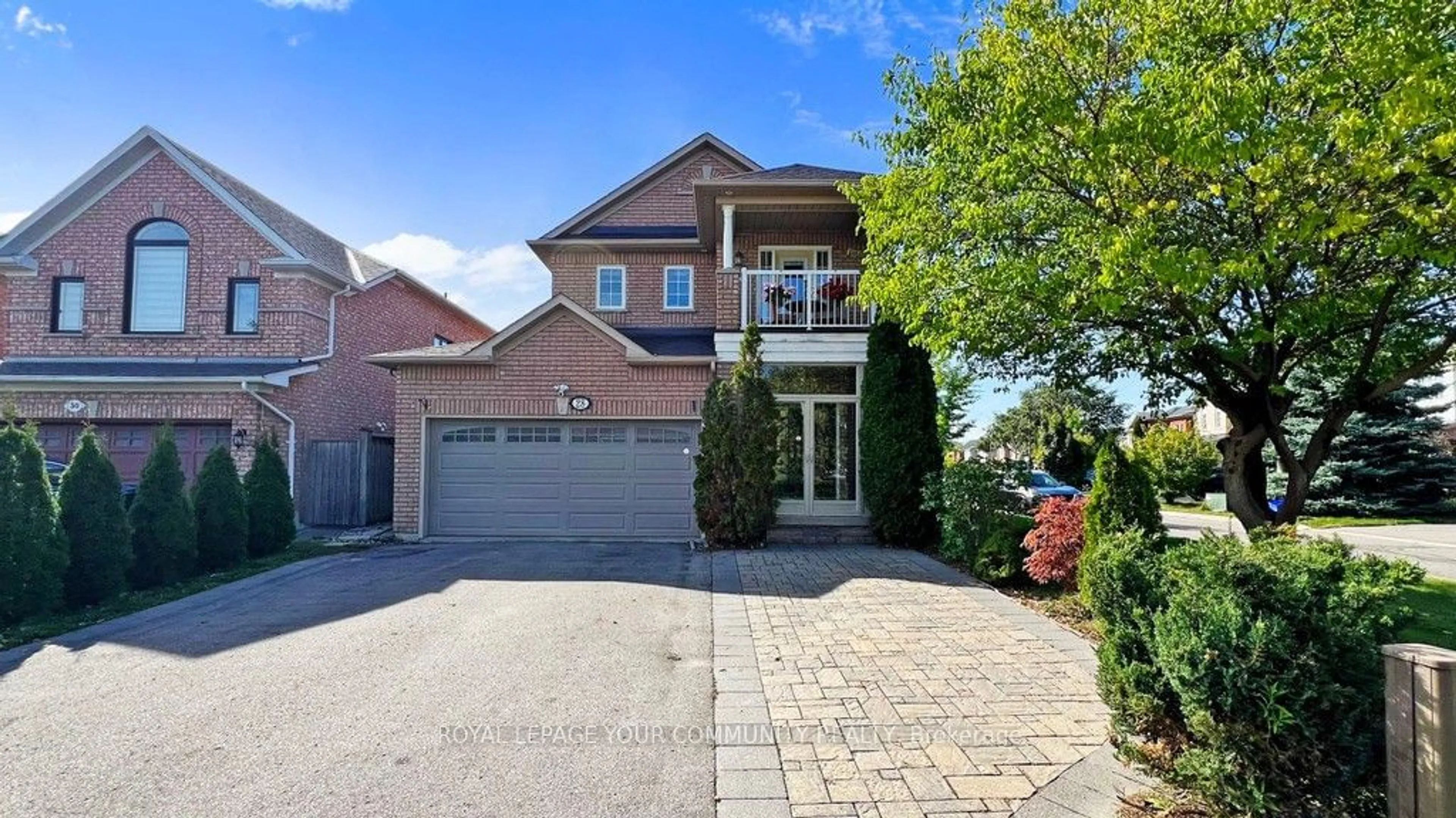 A pic from exterior of the house or condo, the street view for 28 Preston Hill Cres, Vaughan Ontario L4K 5L3