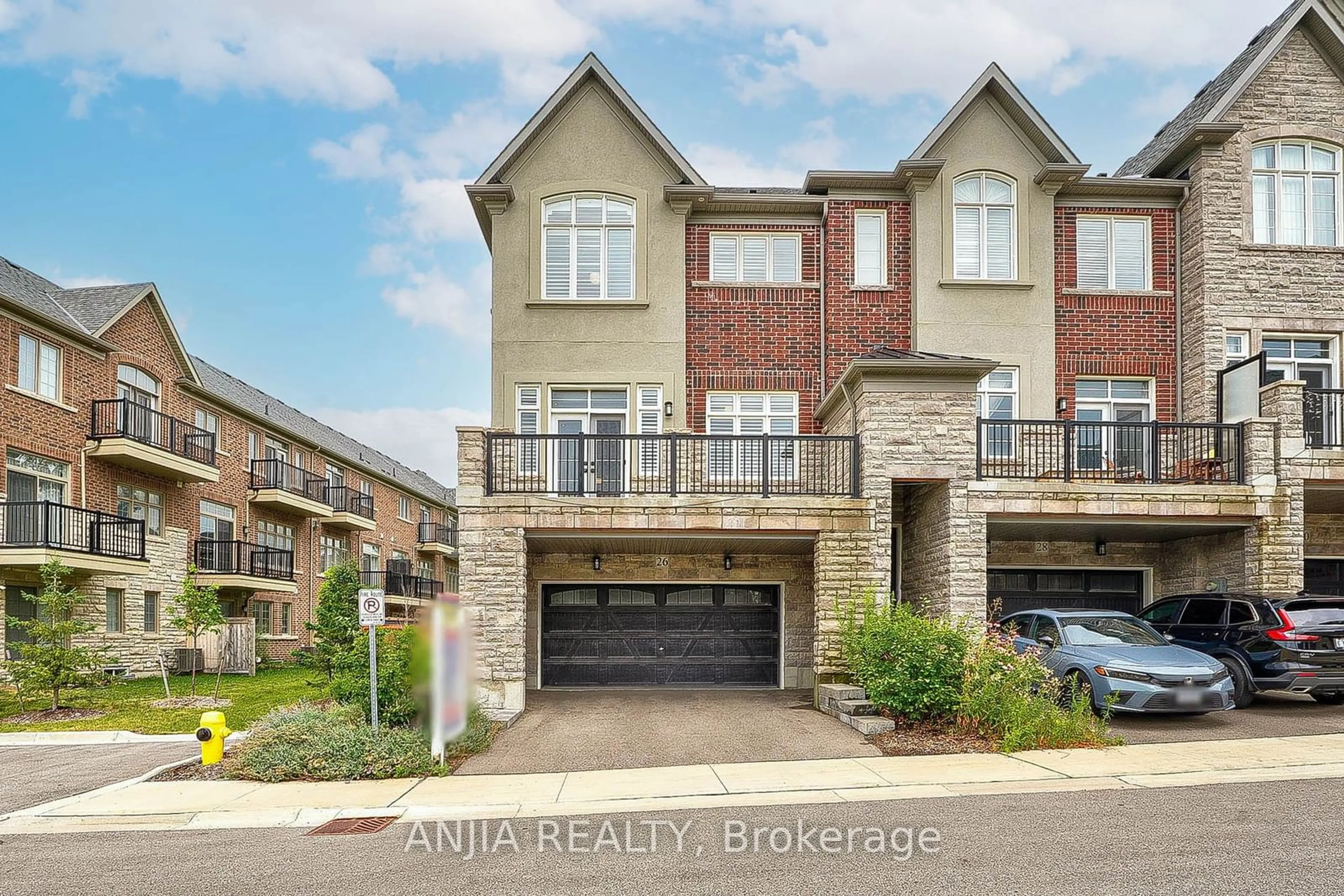 A pic from exterior of the house or condo, the street view for 26 Island Green Lane, Markham Ontario L6C 0Y7