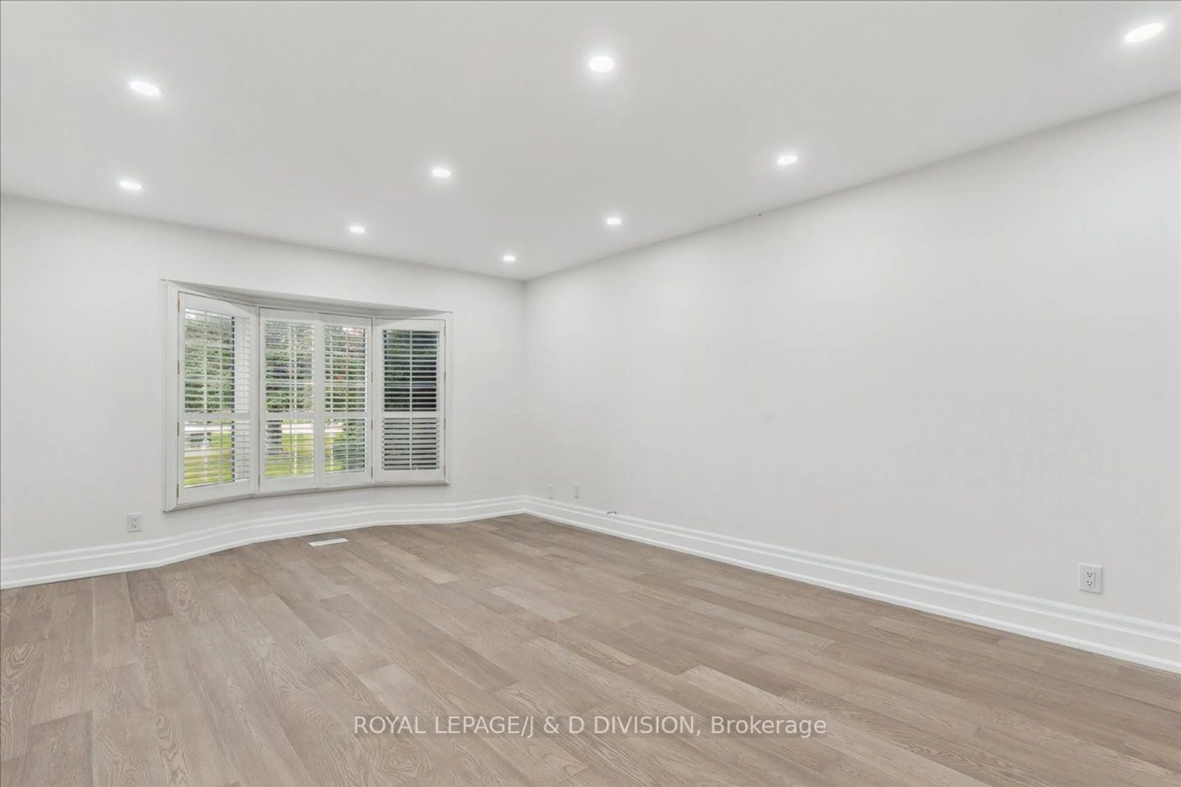 A pic of a room, wood floors for 17 Sleepy Hollow Lane, Whitchurch-Stouffville Ontario L4A 7X4