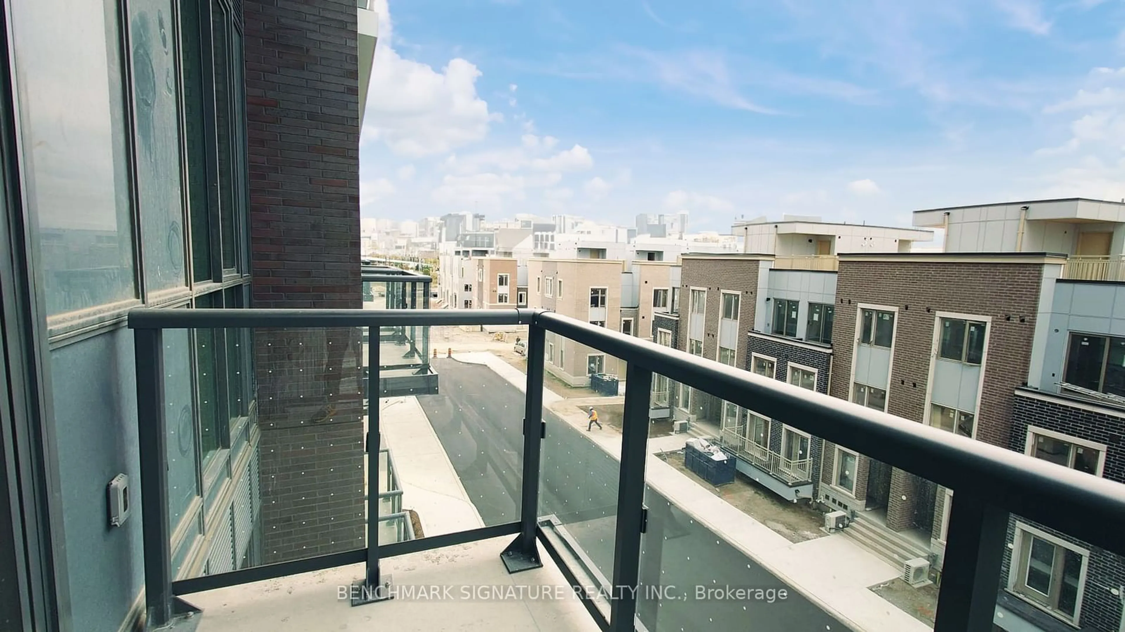 Balcony in the apartment for 60 Honeycrisp Cres #306, Vaughan Ontario L4K 0N5