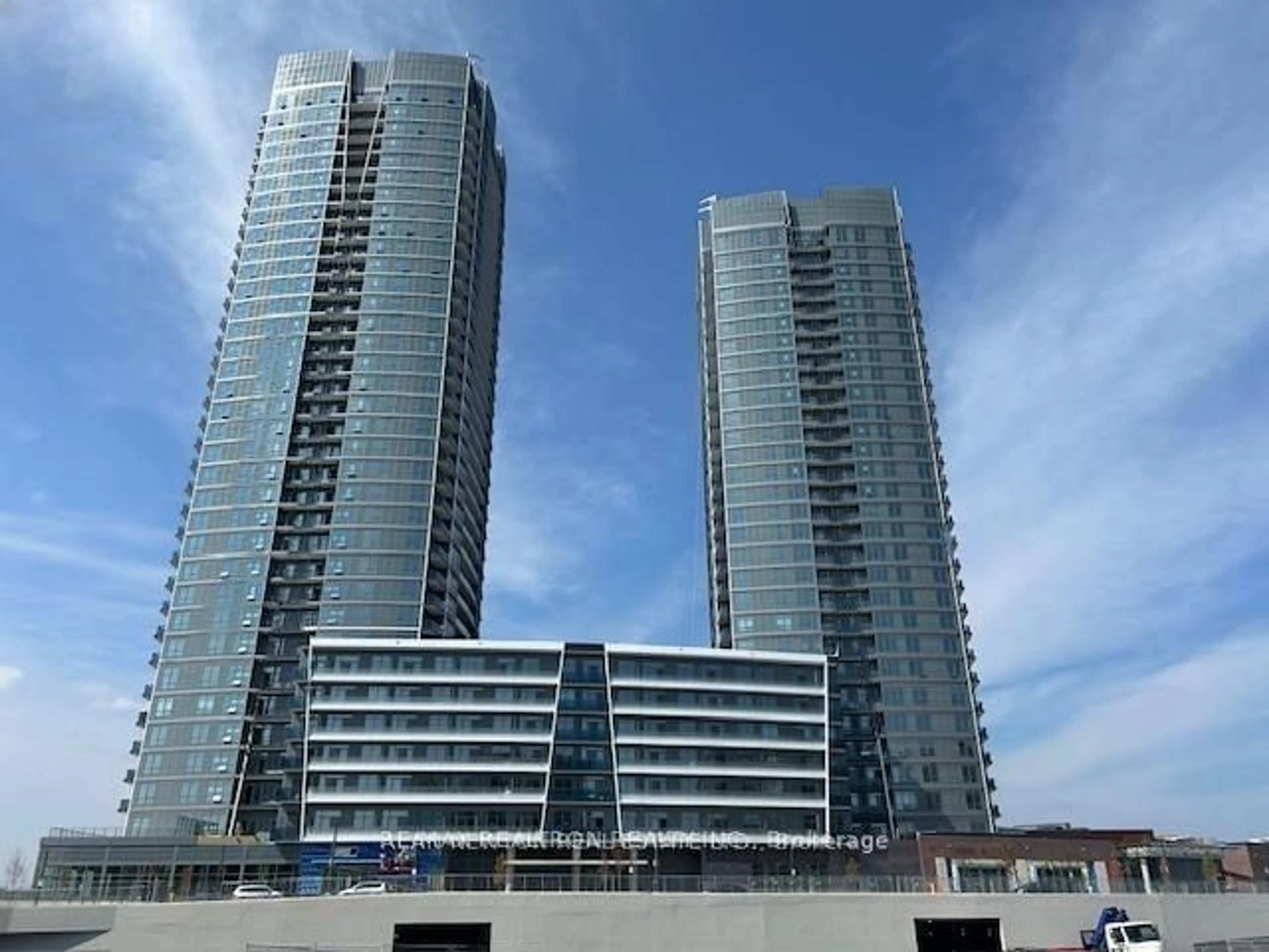 A pic from exterior of the house or condo, the view of city buildings for 30 Upper Mall Way #A716, Vaughan Ontario L4J 0L7