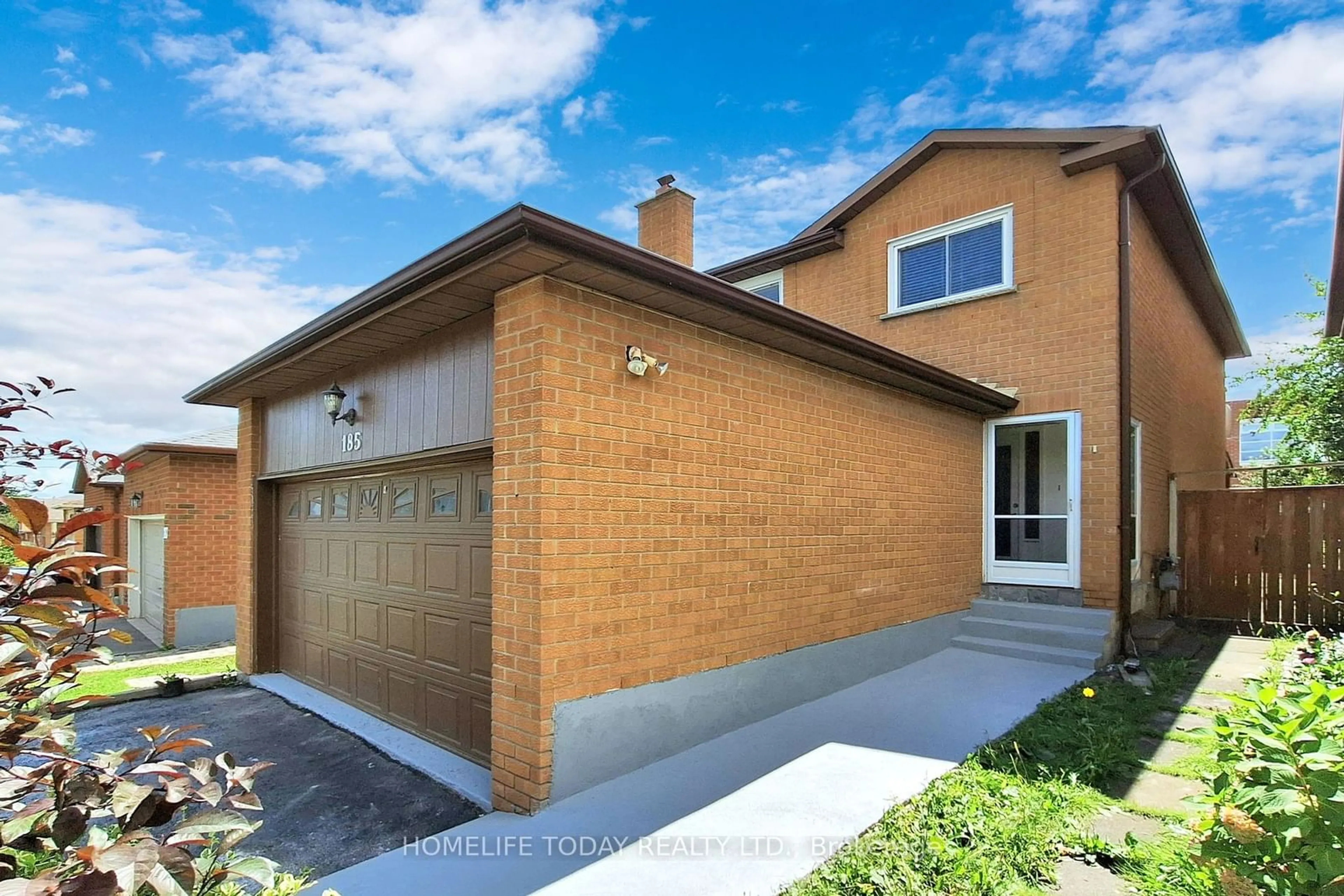 Home with brick exterior material for 185 Campbell Ave, Vaughan Ontario L4J 5A8