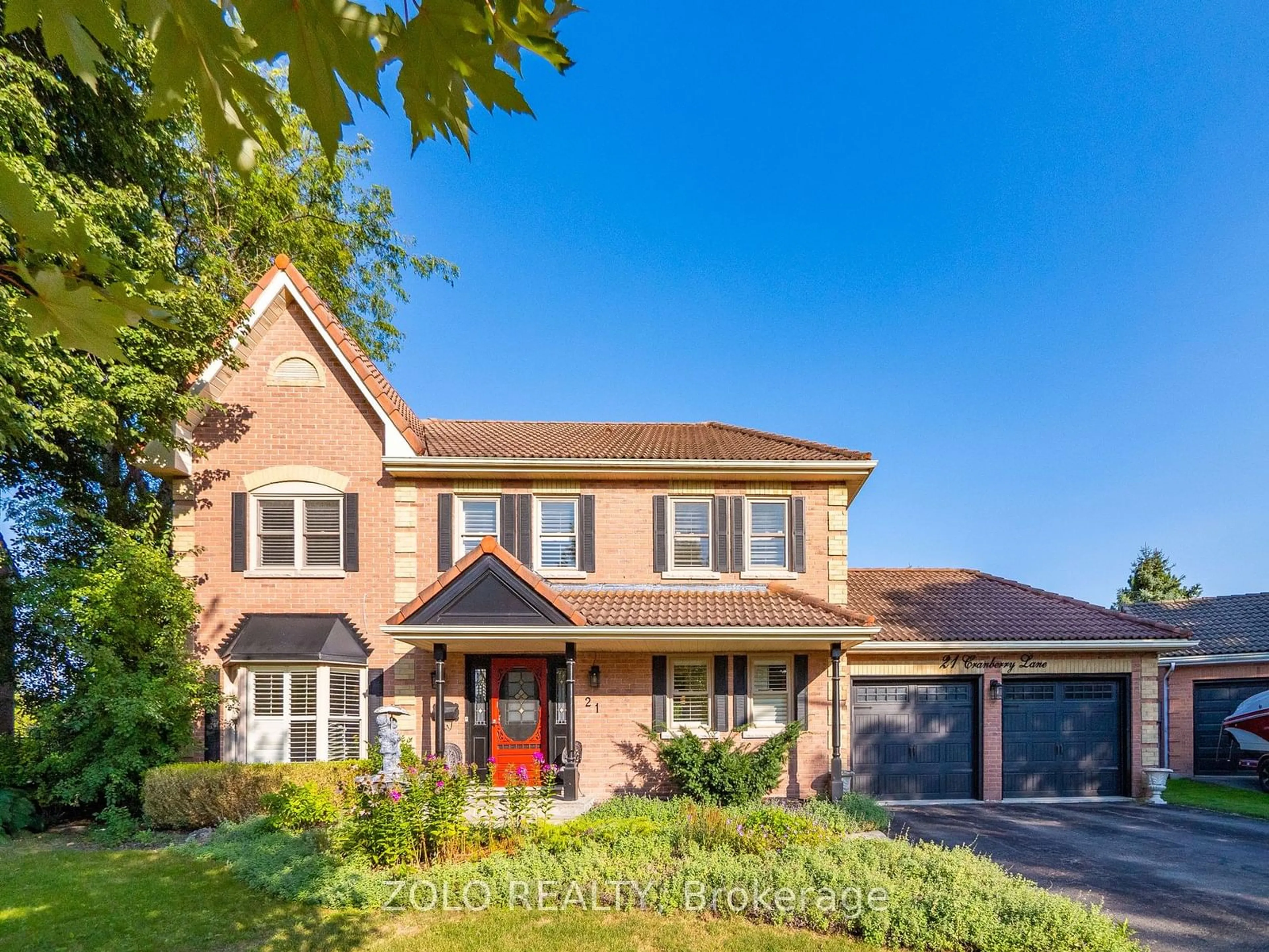 Home with brick exterior material for 21 Cranberry Lane, Aurora Ontario L4G 5Y2