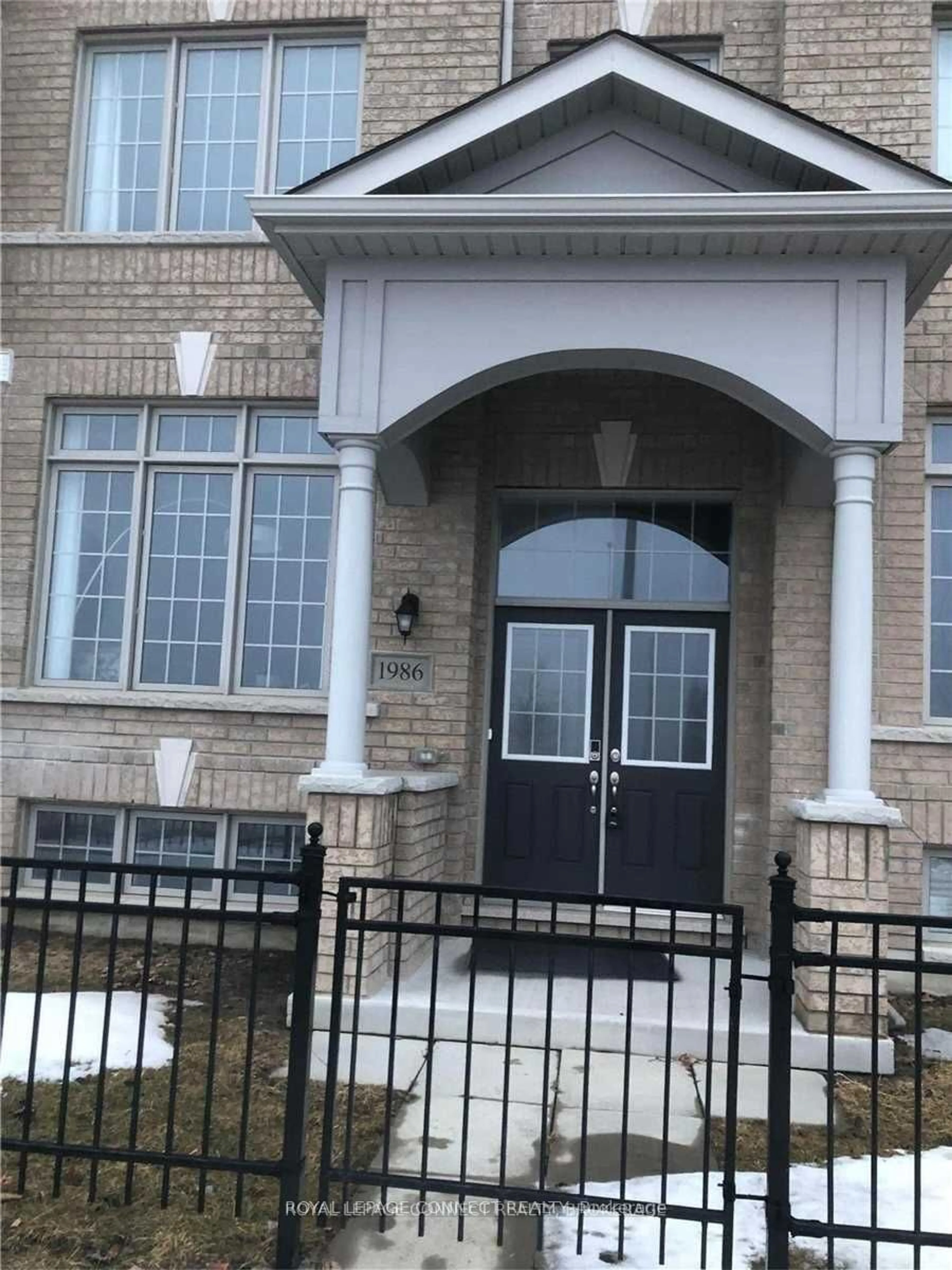 Home with brick exterior material for 1986 Donald Cousens Pkwy, Markham Ontario L6B 0Z6