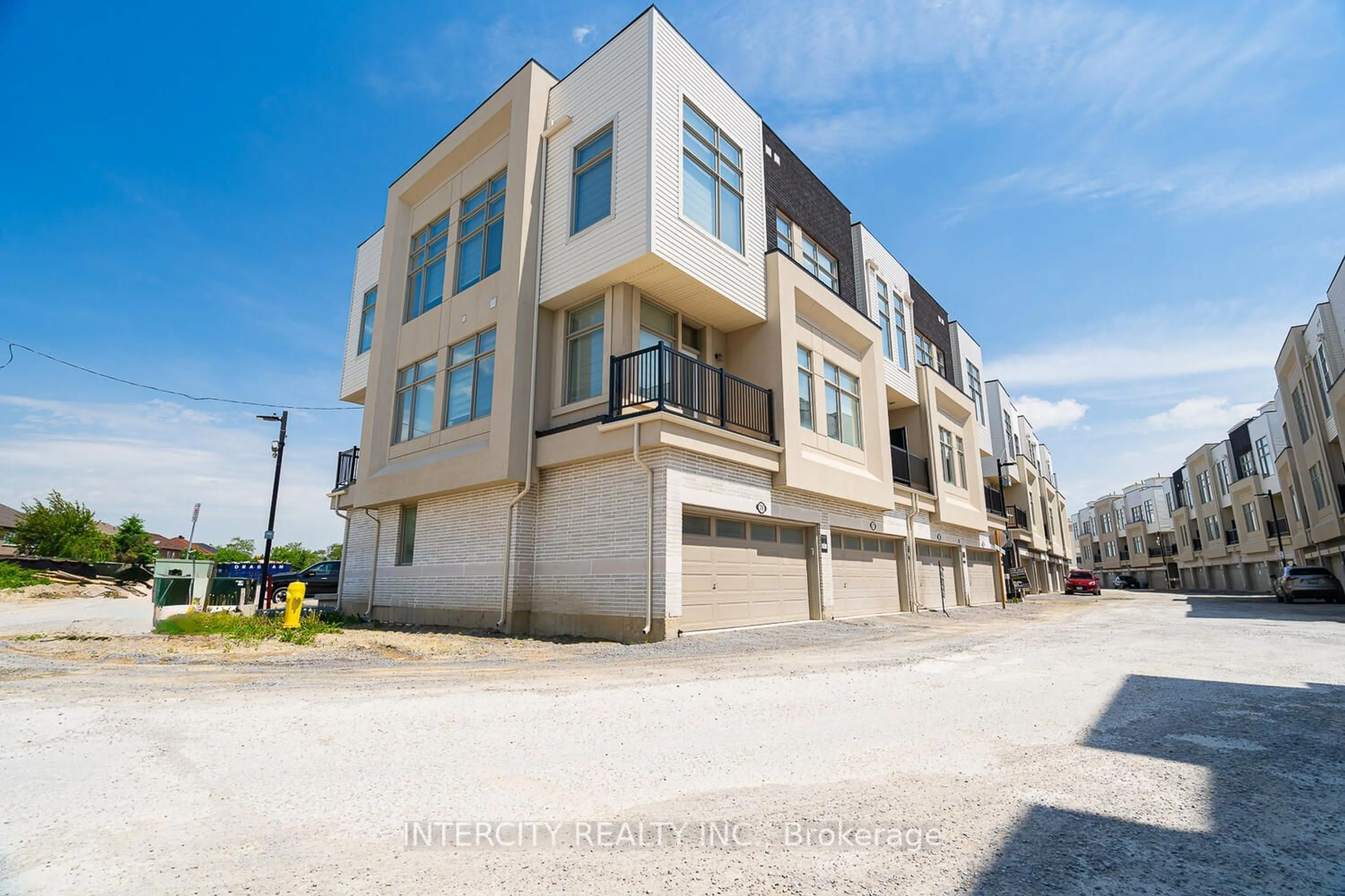 A pic from exterior of the house or condo, the street view for 35 Albert Firman Lane, Markham Ontario L6C 3B5