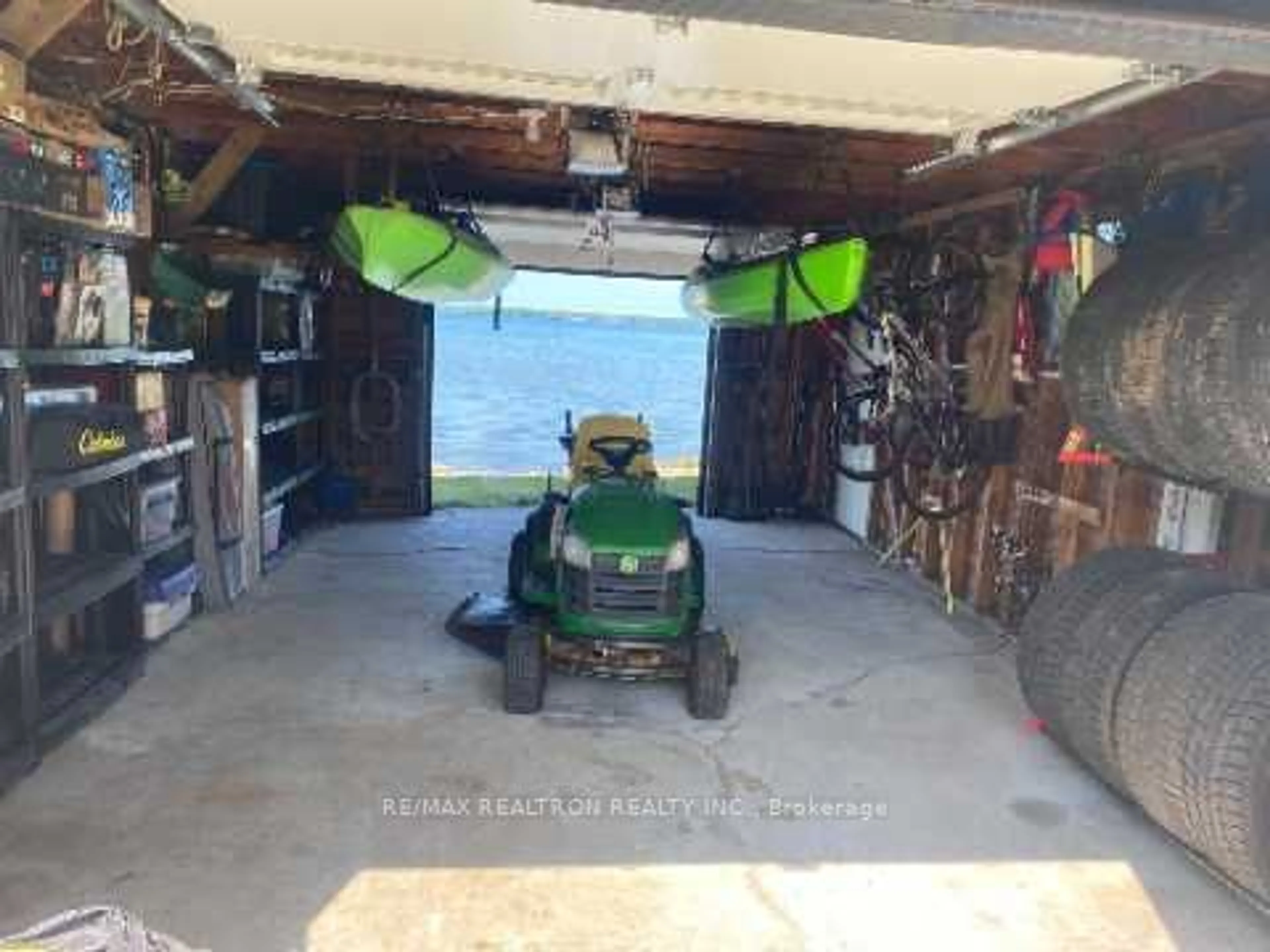 Indoor garage for 20 Burnie Rd, Georgina Ontario L0E 1N0