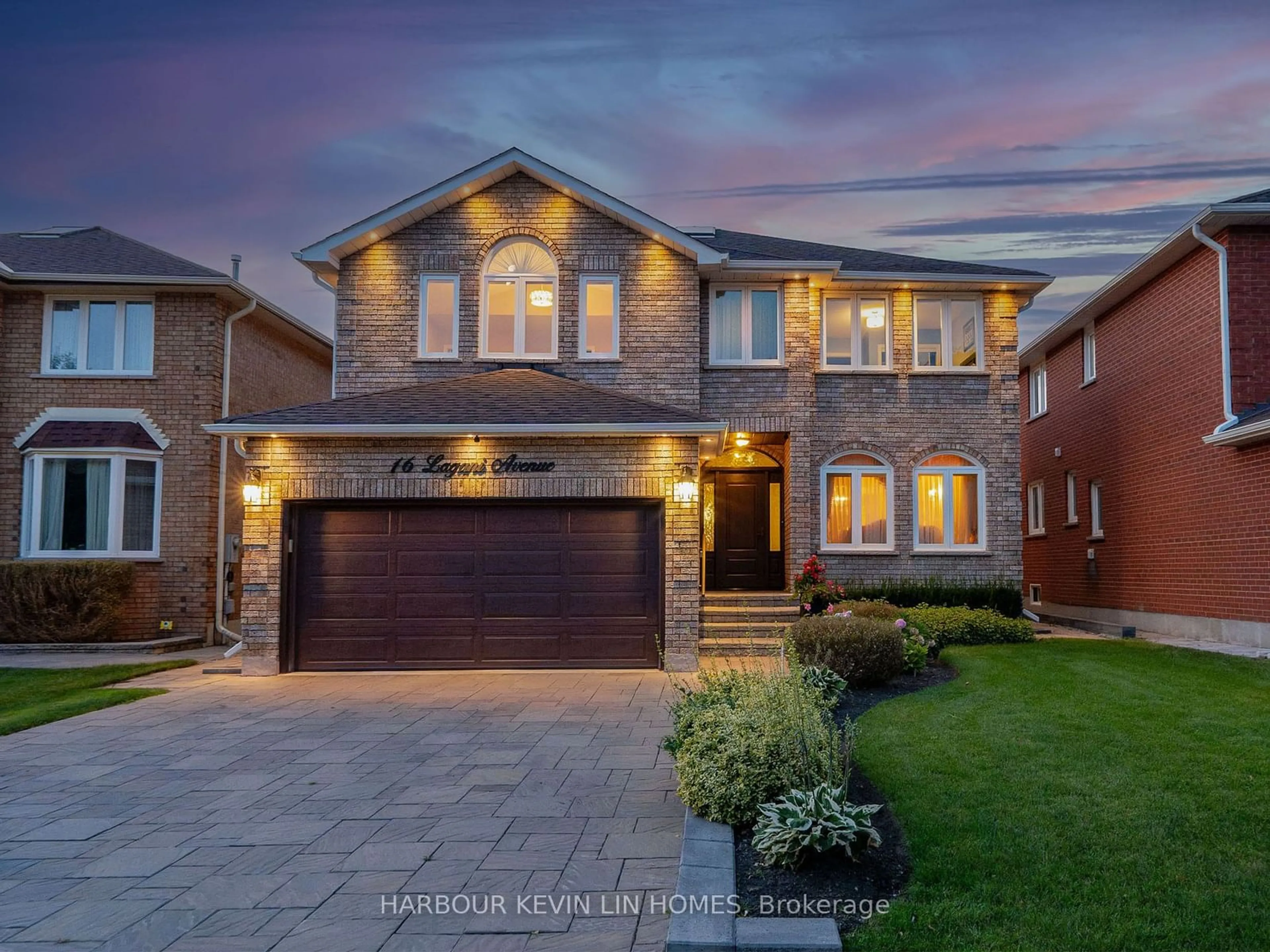 Home with brick exterior material for 16 Lagani Ave, Richmond Hill Ontario L4B 3E1