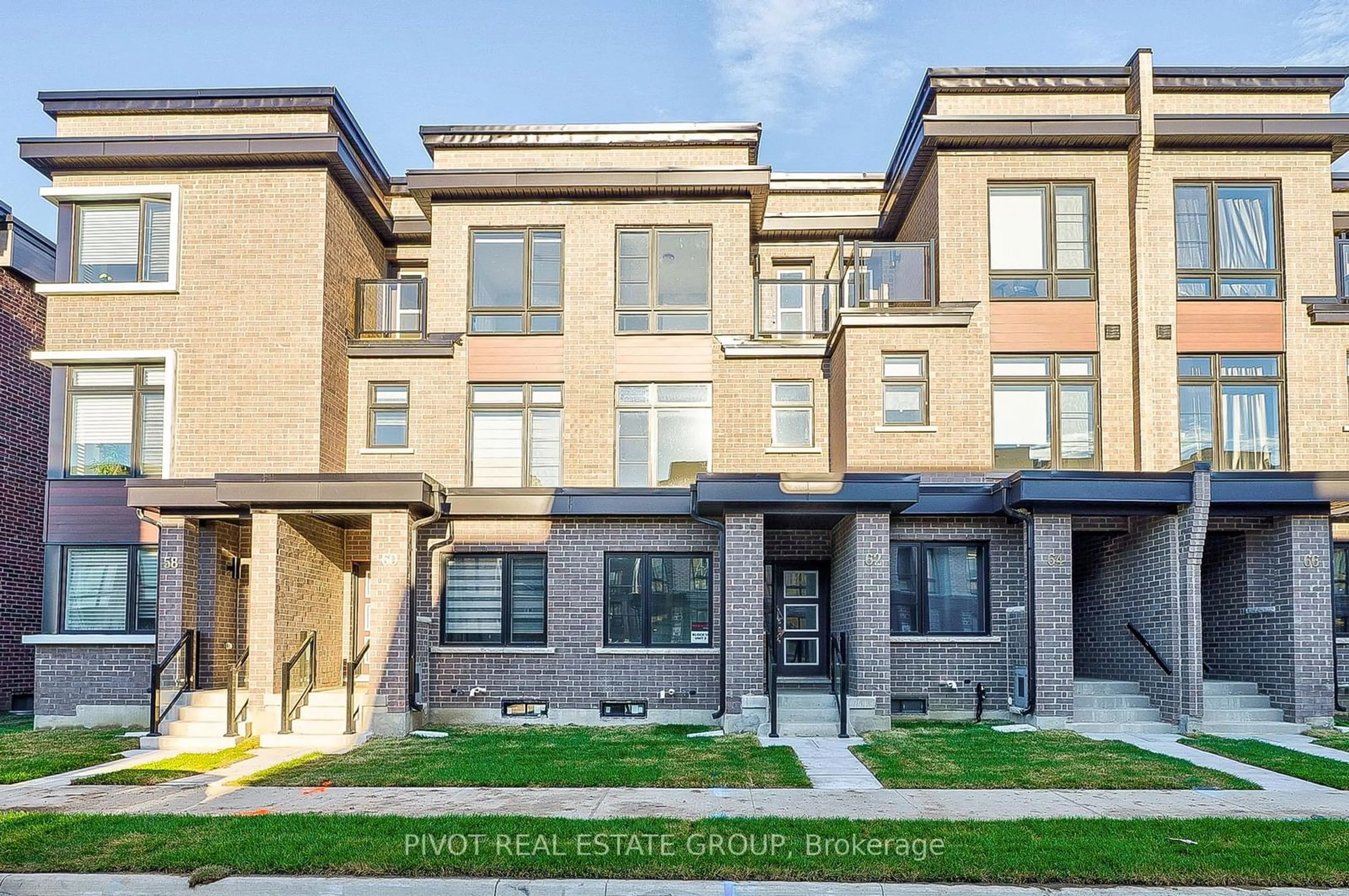 A pic from exterior of the house or condo for 62 Stauffer Cres, Markham Ontario L6B 1R1