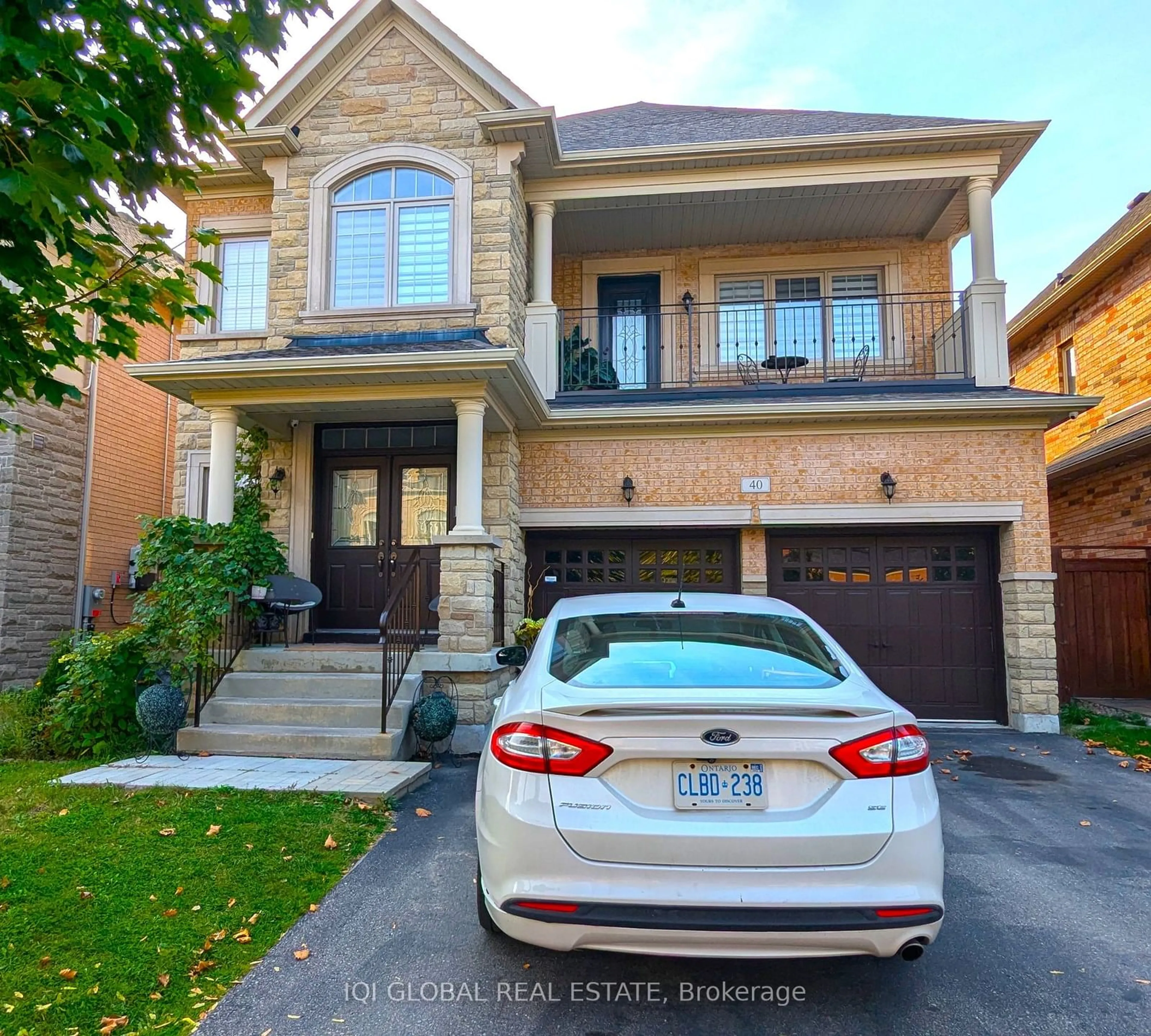 Frontside or backside of a home for 40 Allenby St, Vaughan Ontario L4H 3P4